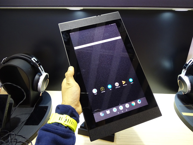 tablet_onkyo_Tinhte_7.jpg