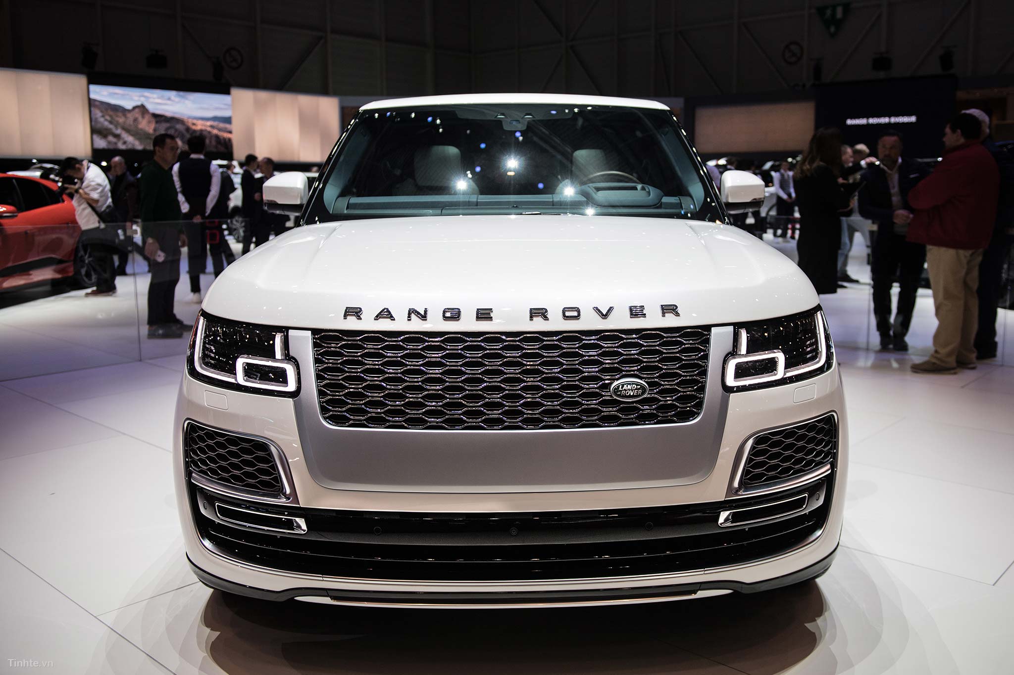 tinhte_Range-Rover-Coupe-20.jpg