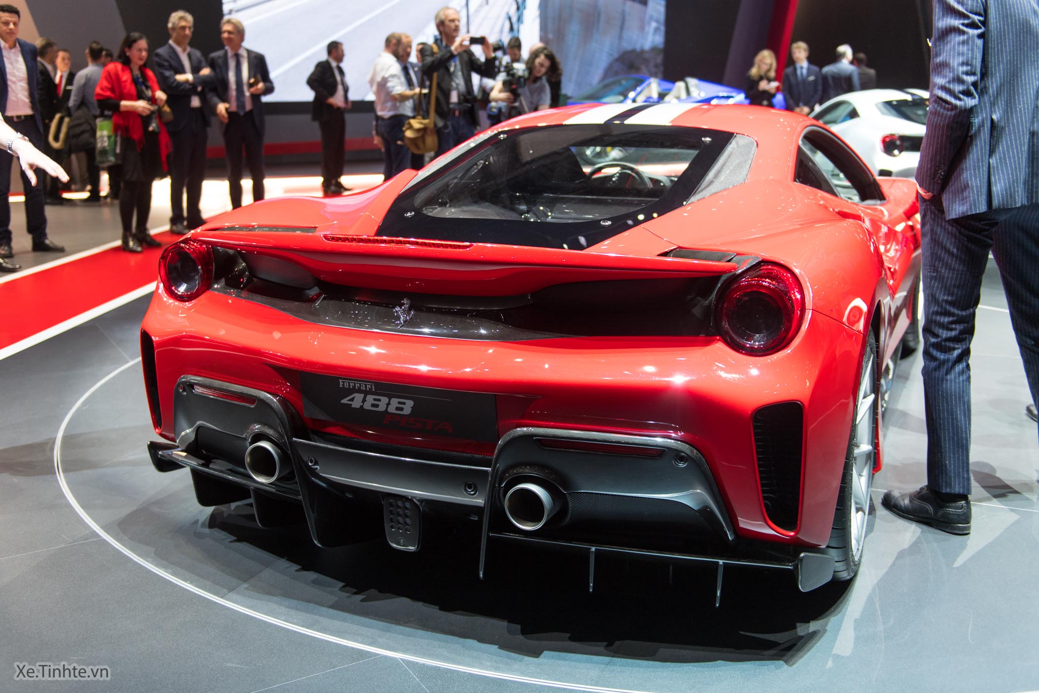 Ferrari_488 Pista_Xetinhte-20.jpg