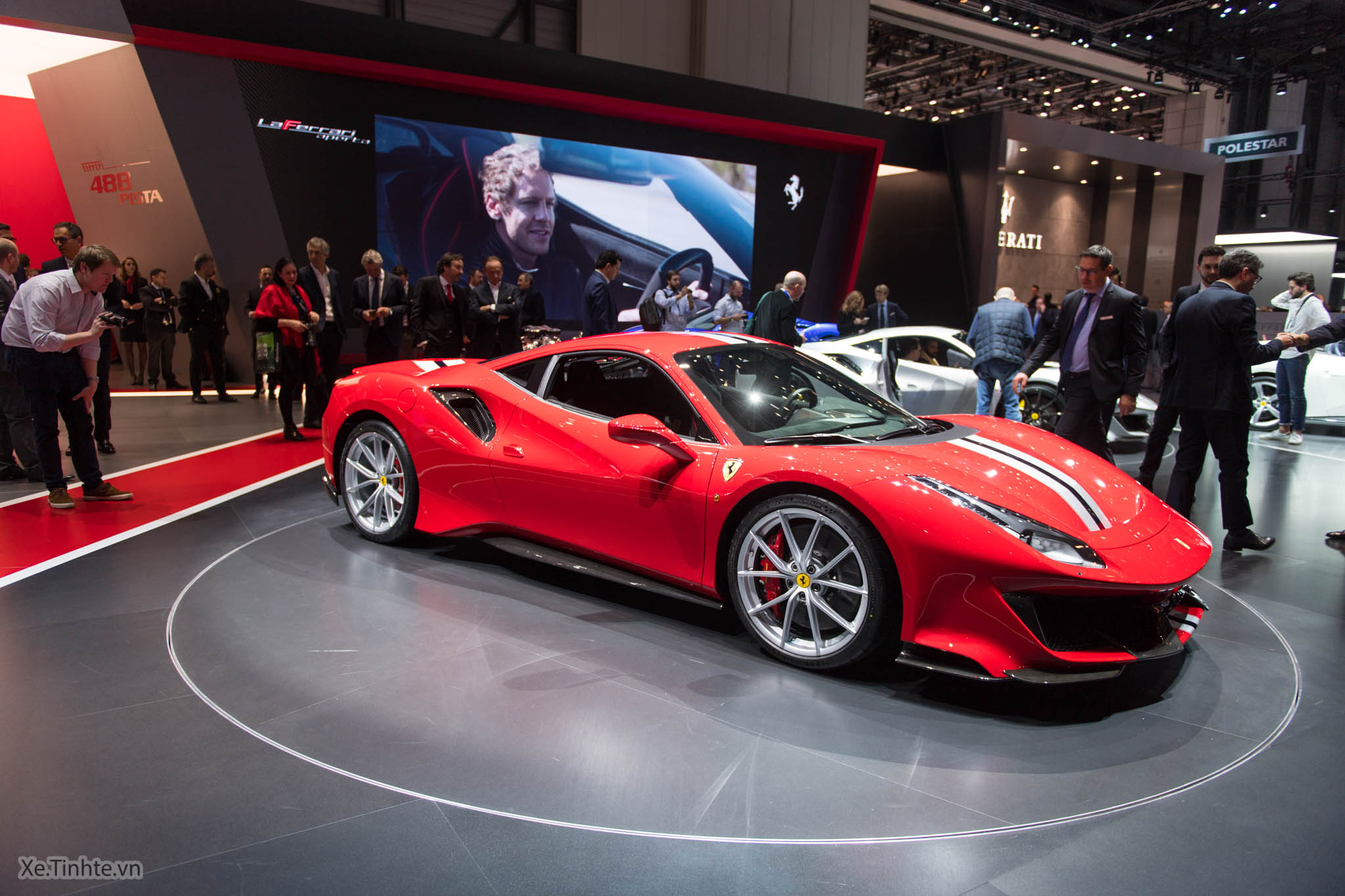 Ferrari_488 Pista_Xetinhte-27.jpg