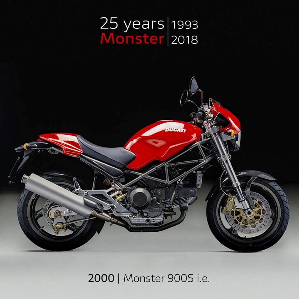 7 Monster M900ie.jpg