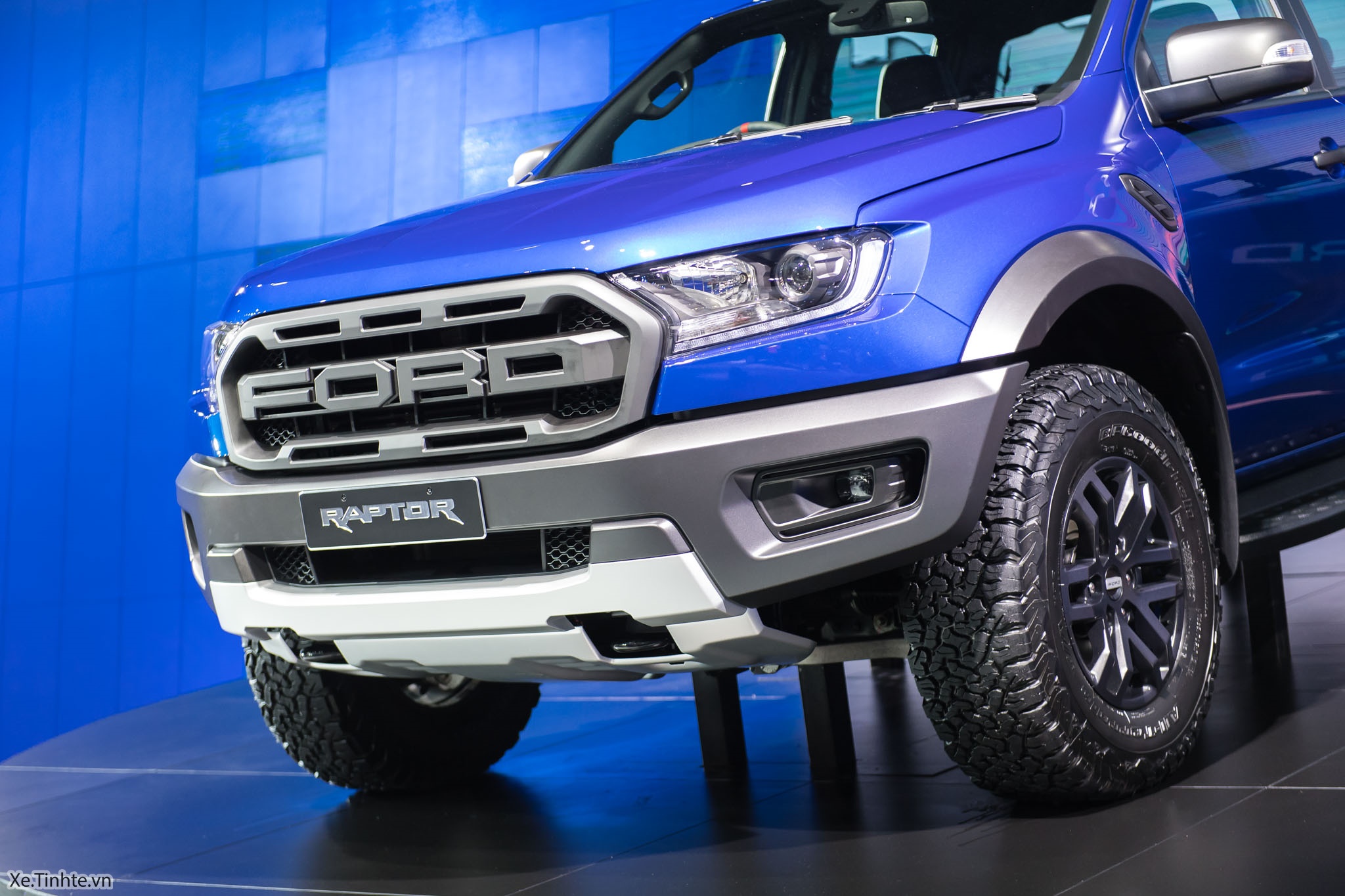 Ford_Ranger_Raptor_2018_BMS18_Xe_Tinhte-002.jpg