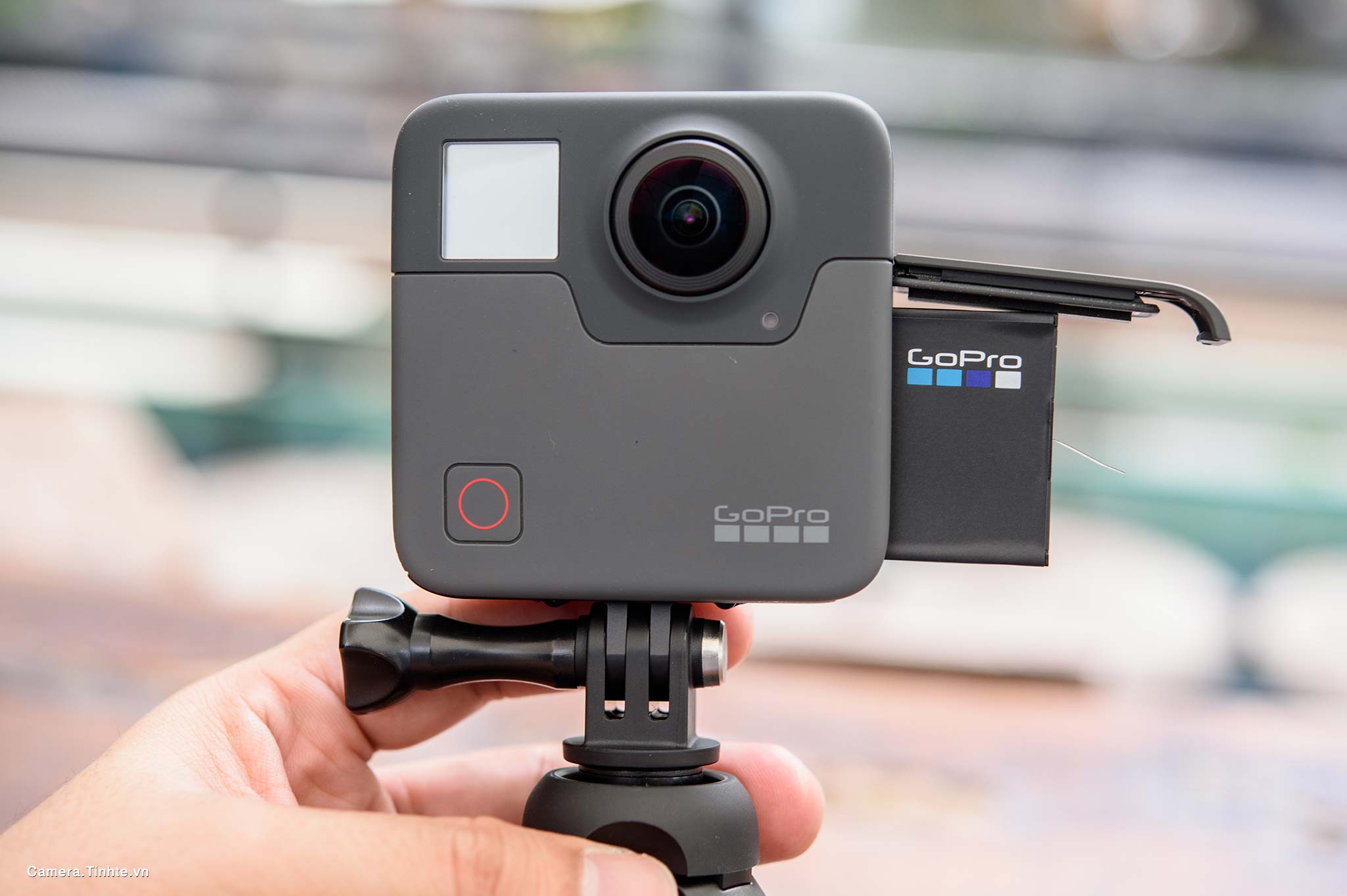 Review Gopro Fusion, chiếc camera 360° có chất lượng ảnh và video rất tốt,  nhưng giá cao & app chậm