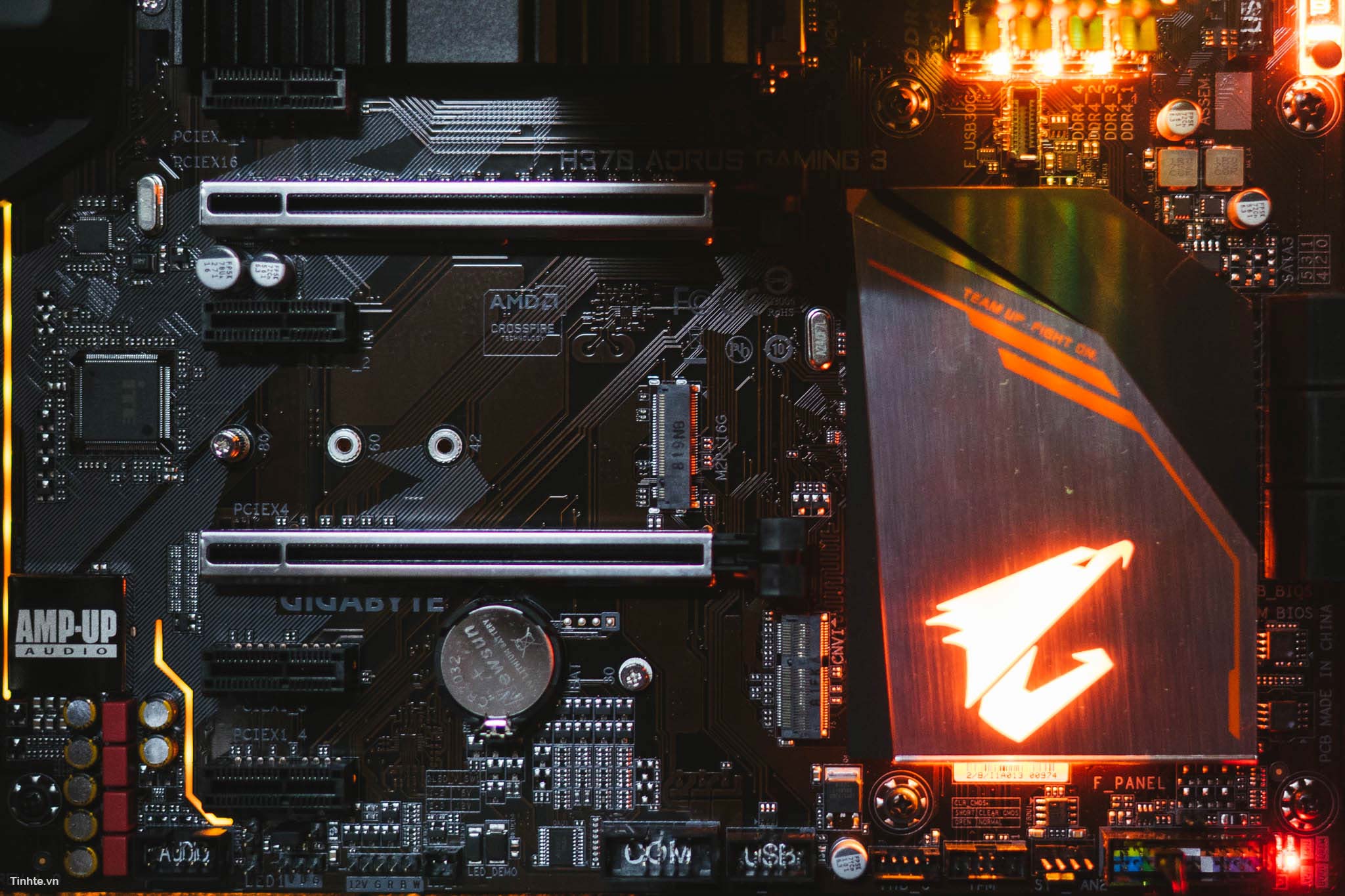 AORUS_H370_GAMING3-3.jpg