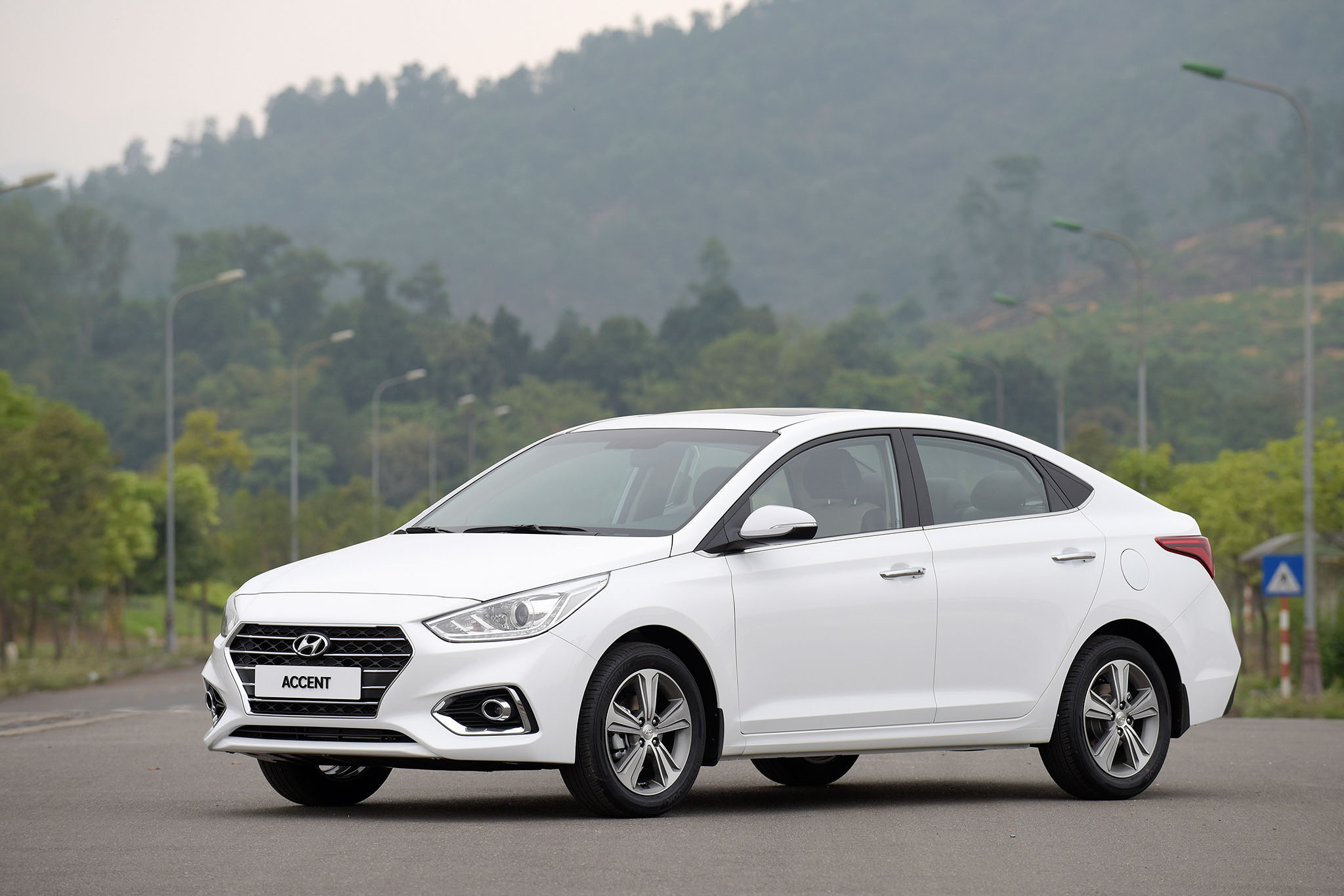 Hyundai Accent 2018_Xetinhte-.jpg