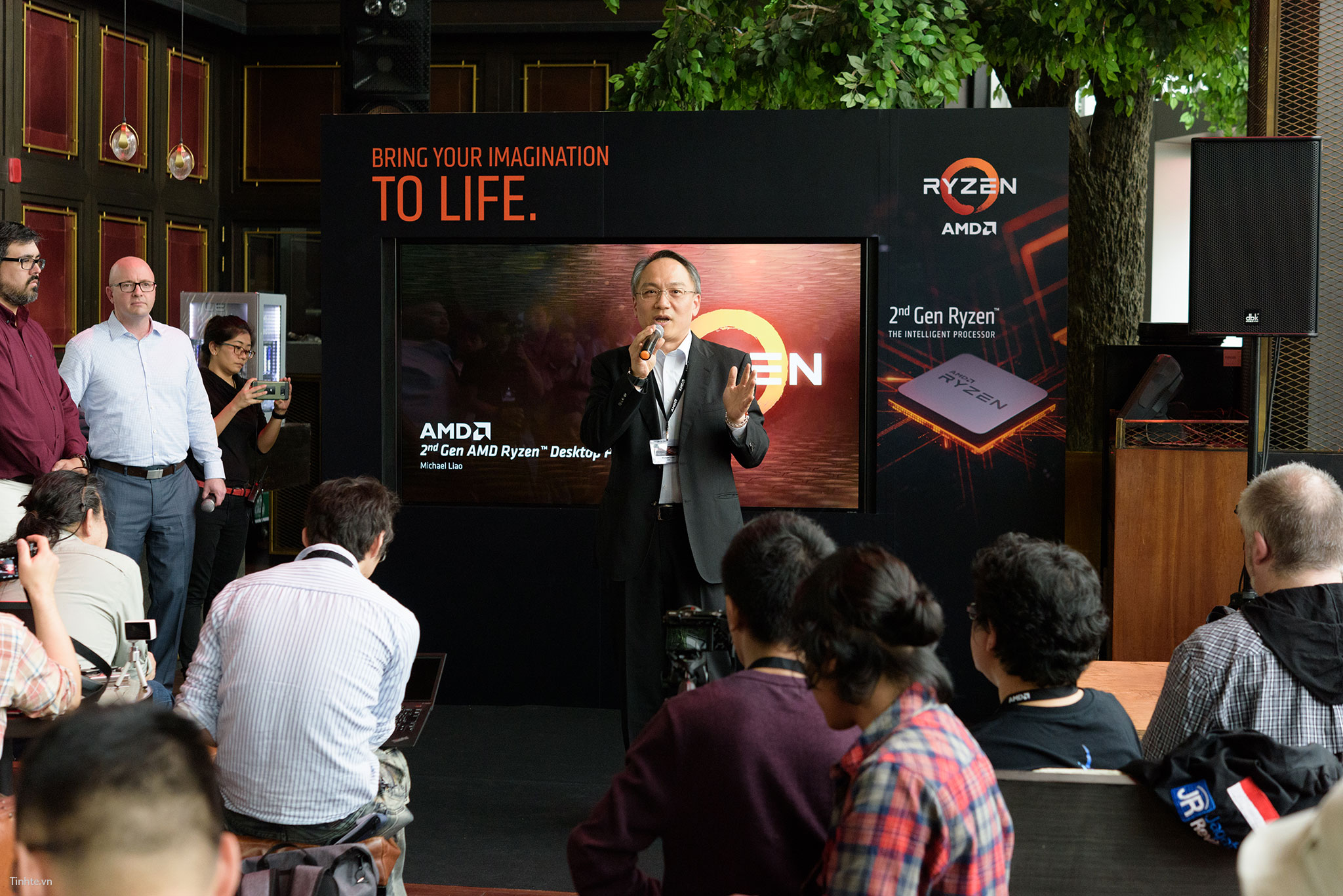 AMD Ryzen 2 (1).jpg