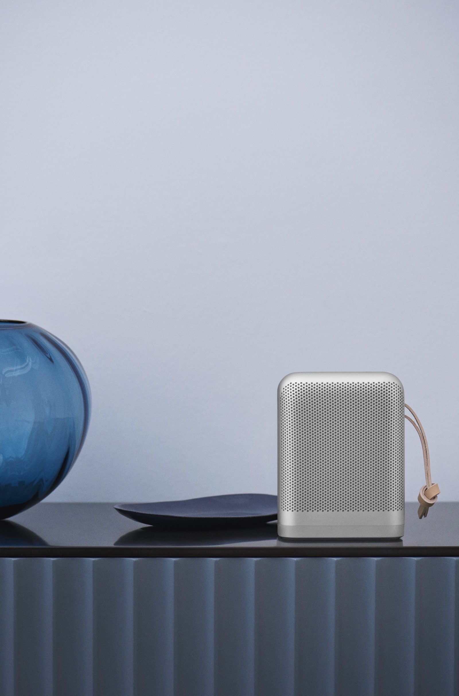 beoplay-p6-natural-40780483214-o-1.jpg