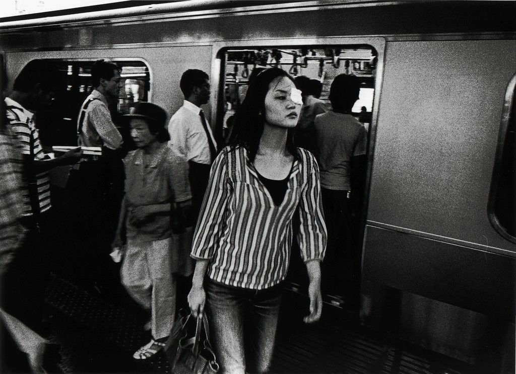 Tokyo-2005-by-daido-moriyama.jpg