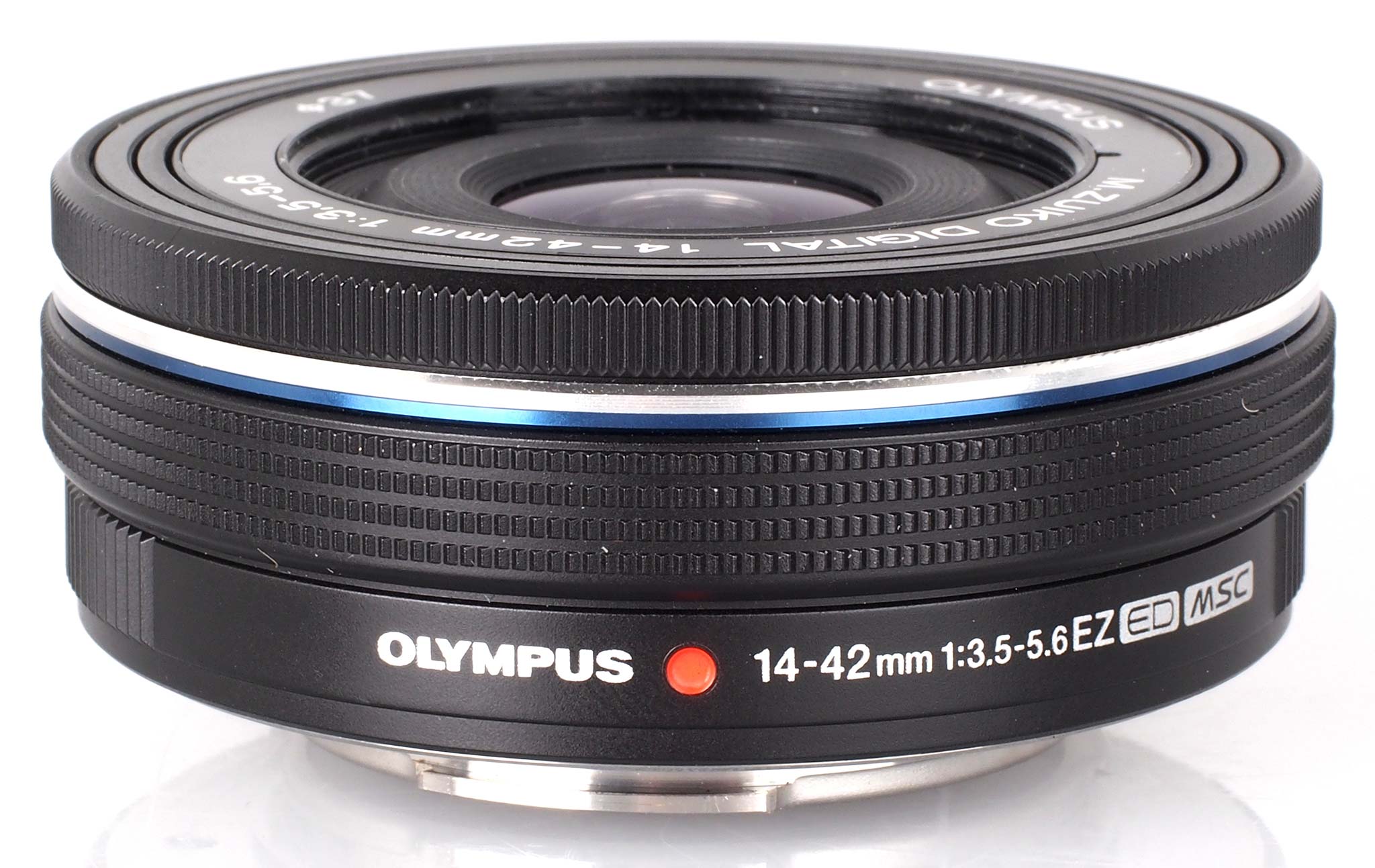 highres-Olympus-M-Zuiko-14-42mm-ED-EZ-MSC-Lens-2_1393338488.jpg