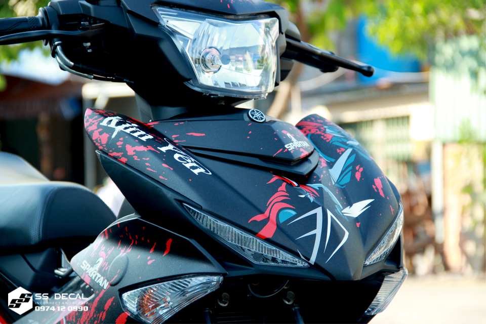 tem-trum-xe-may-dep-nhat-thang-4-ssdecal-thiet-ke-tem-trum-tem-che-exciter150-do-den-3.png