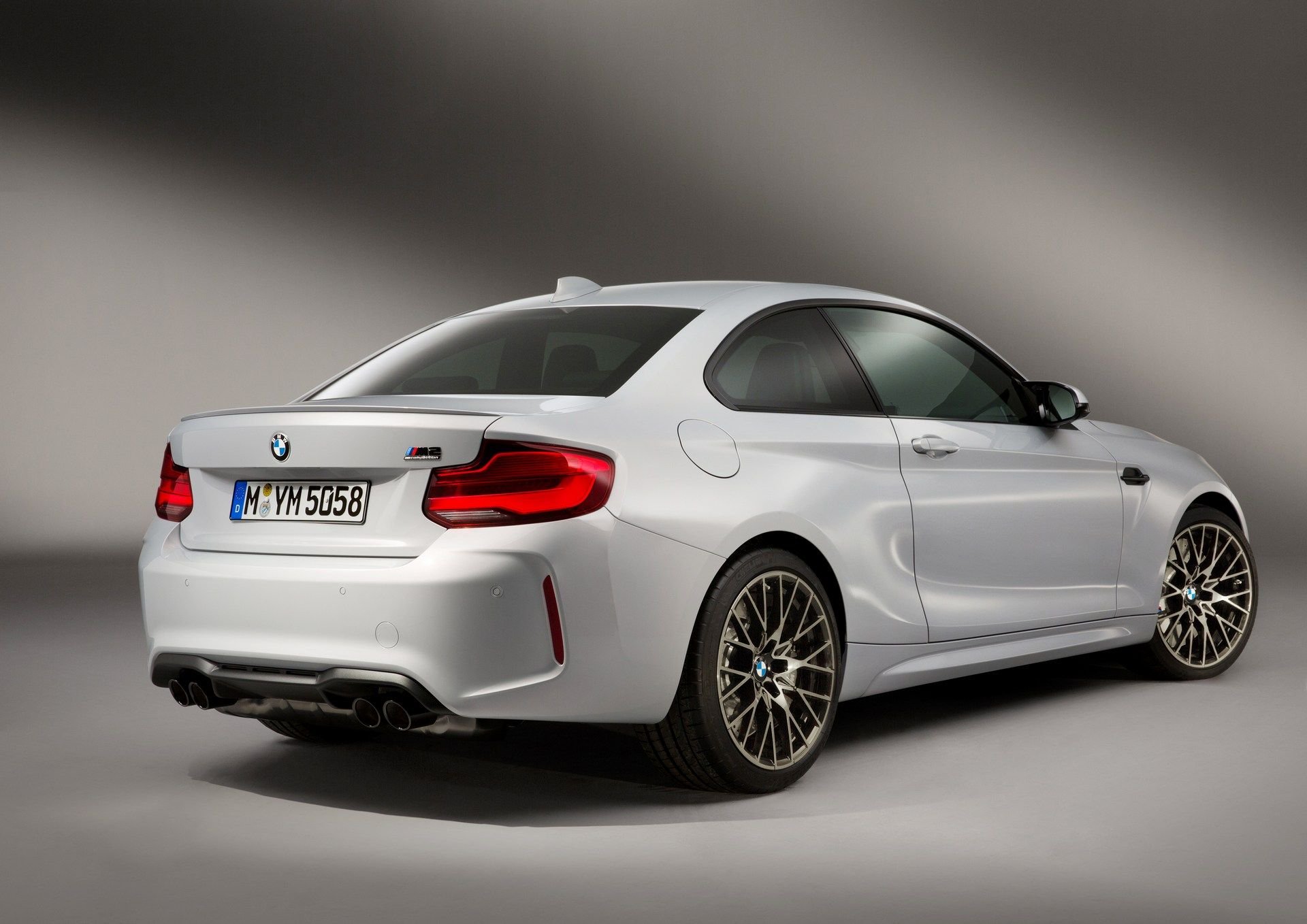 BMW-M2-Competition-38.jpg
