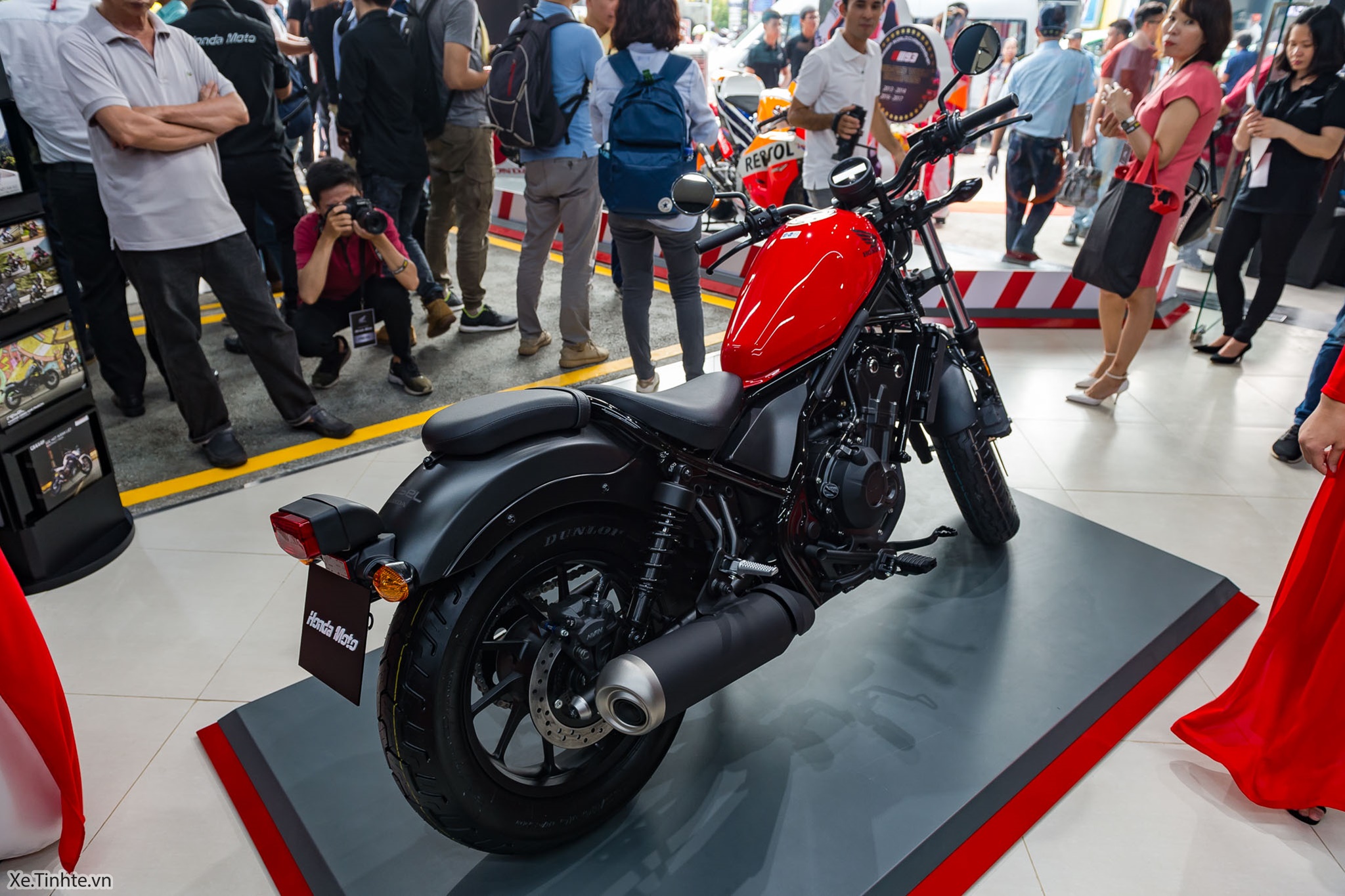 Honda Việt Nam chính thức phân phối xe mô tô, dung tích từ 500cc trở ...