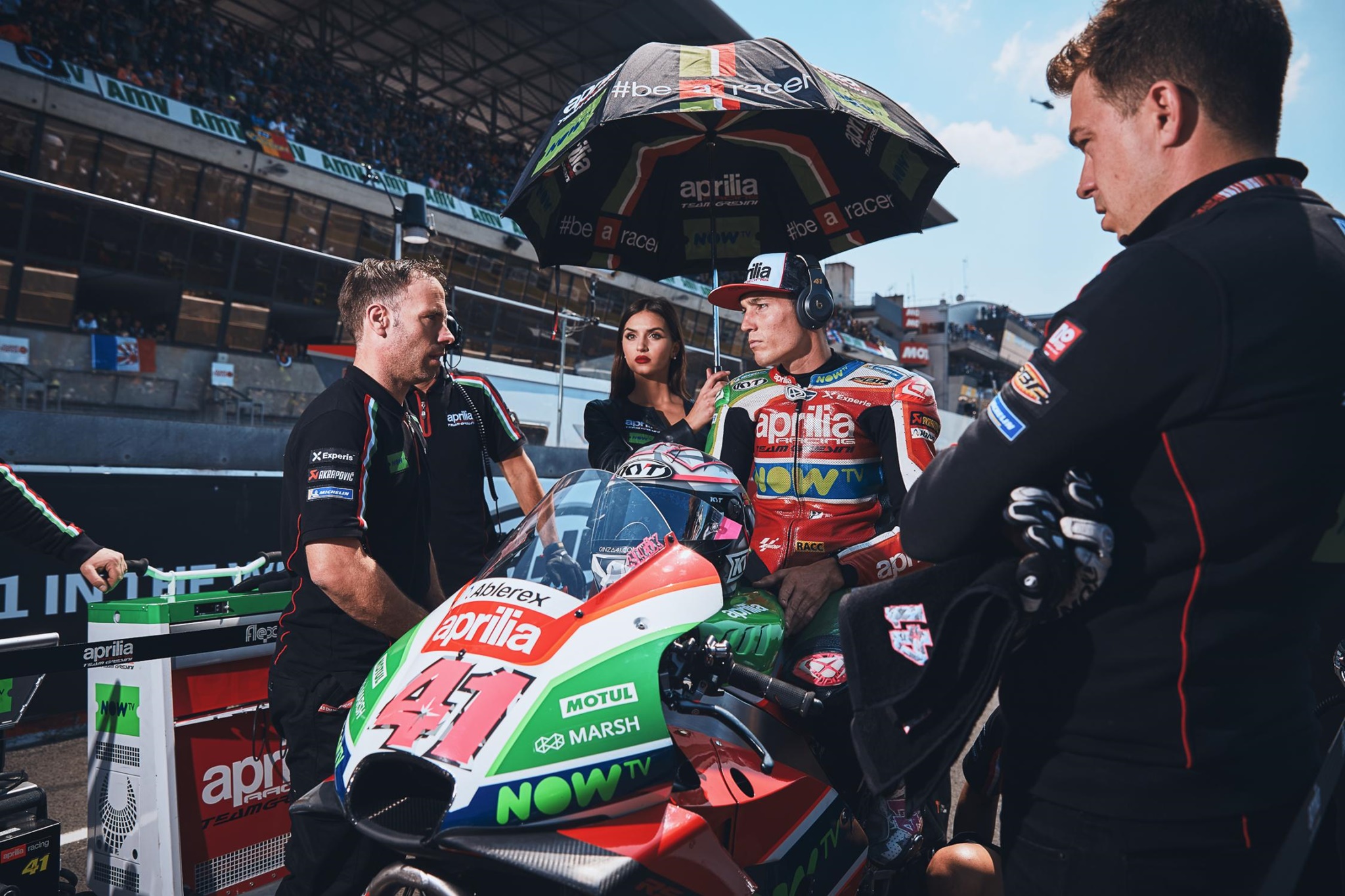 Moto_GP_18_Le_Mans_2018_Xe_Tinhte-016.jpg