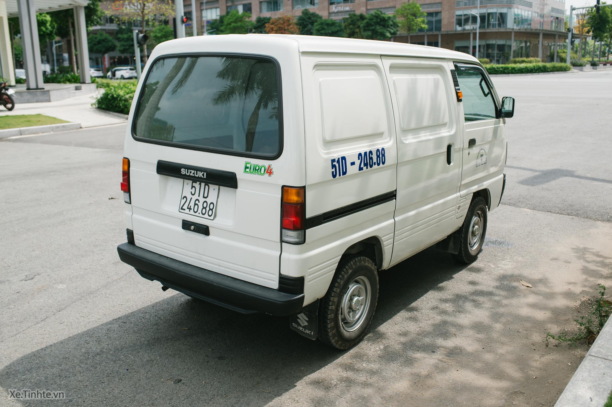 Suzuki_Carry Blind Van_Xe.tinhte.vn-0292.jpg