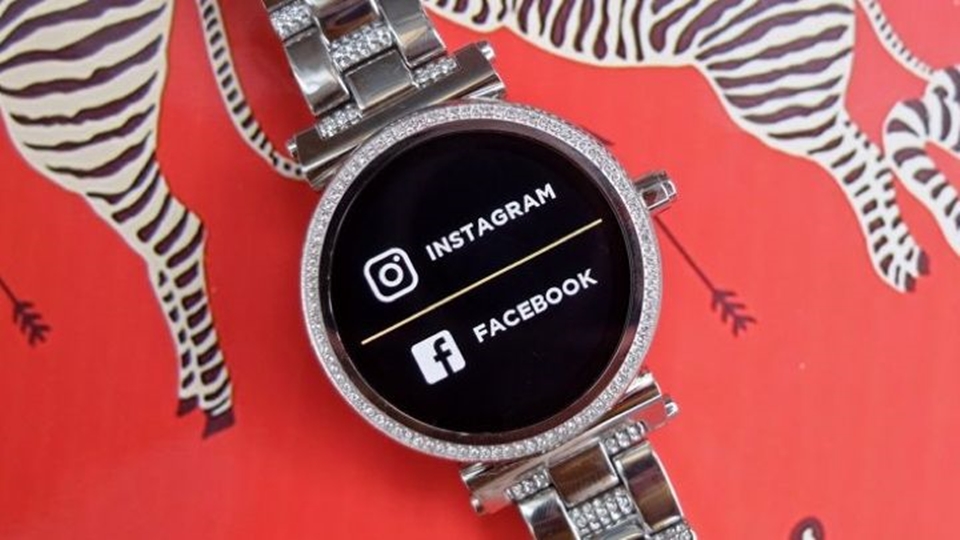 display smartwatch runway gen 4 mkt5045