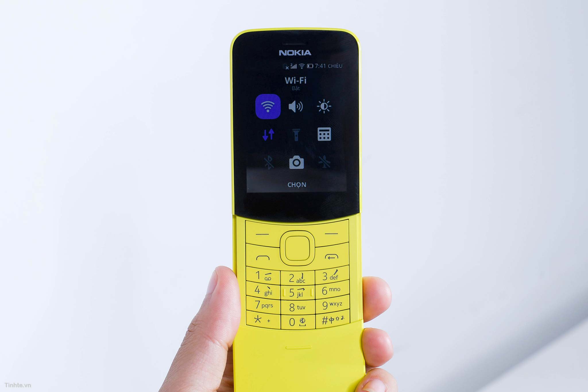 tinhte_nokia8110_4.jpg