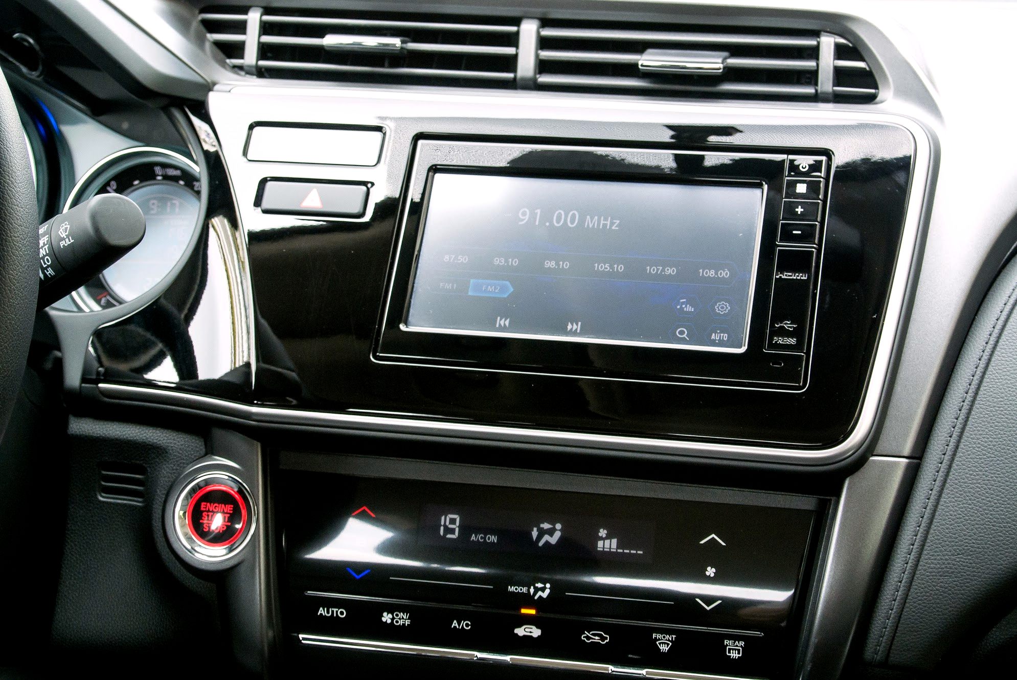 Infotainment Honda City.jpg