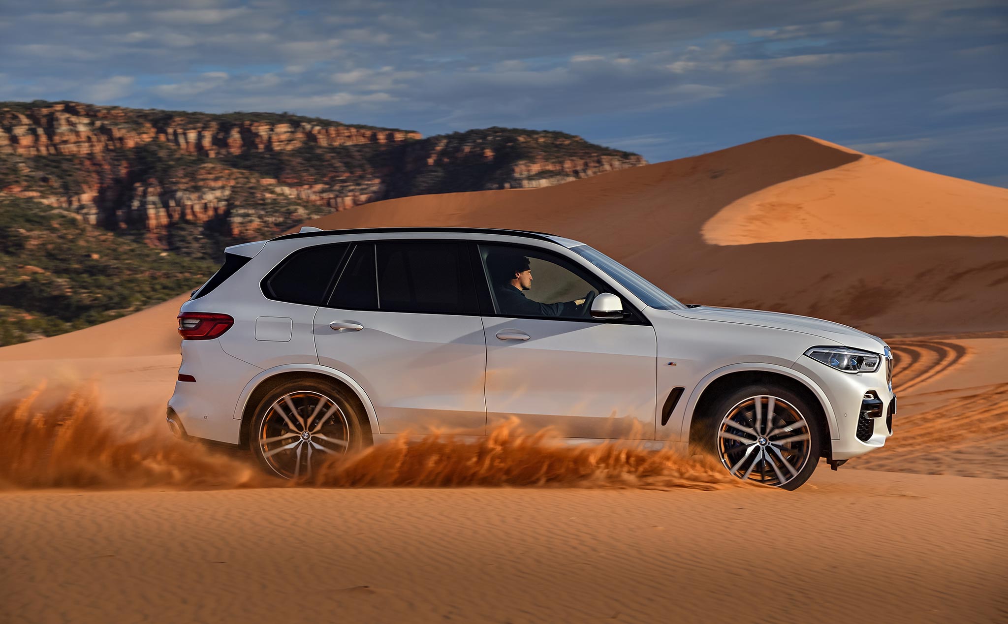 BMW_X5_2019_tinhte_5.jpg