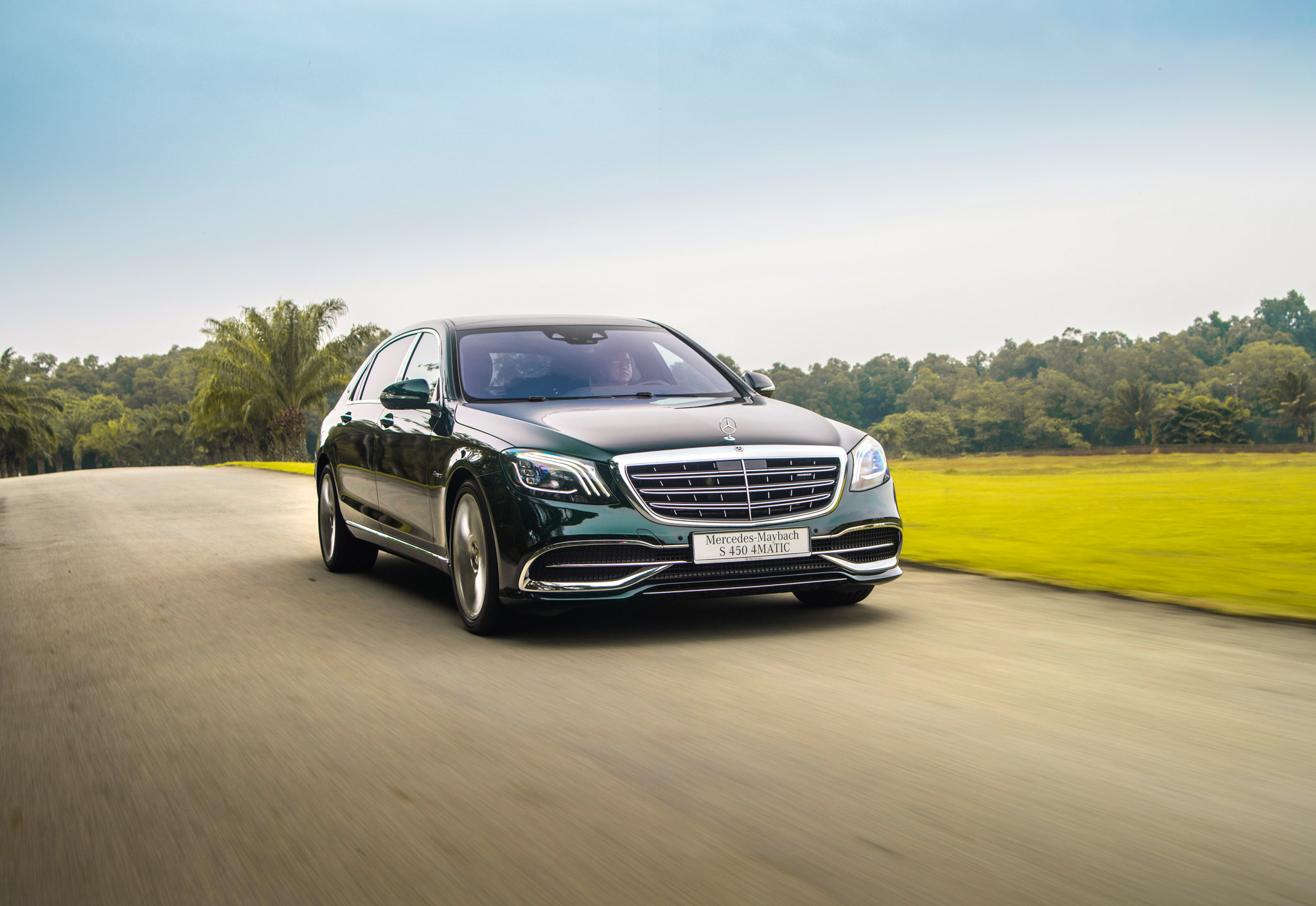 Включи s class. Мерседес-Бенц s450 4matic. Мерседес Майбах s450 2019. Mercedes-Benz s 450. Mercedes Benz s450 Maybach 2018.