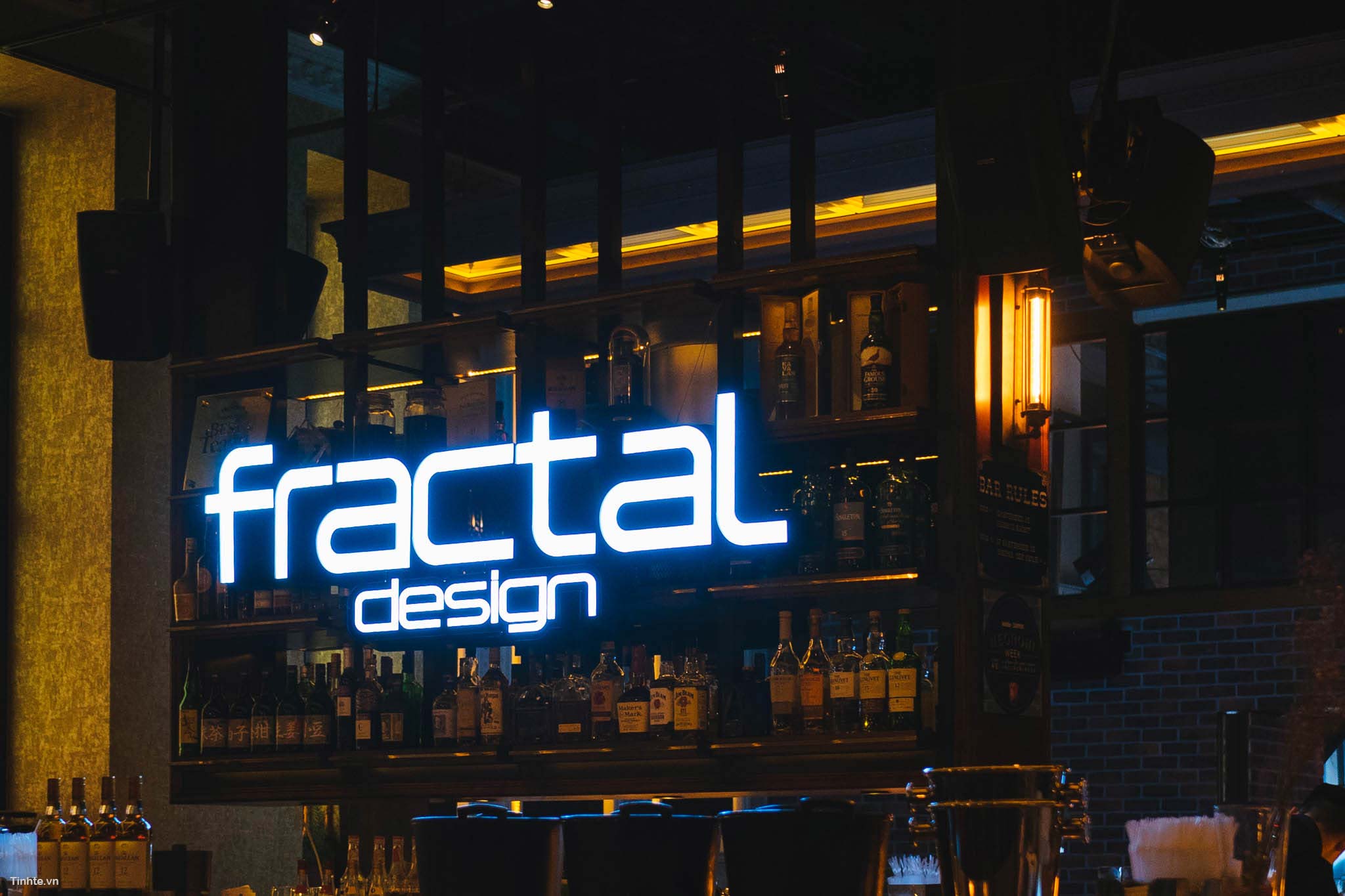 Fractal_design-1.jpg