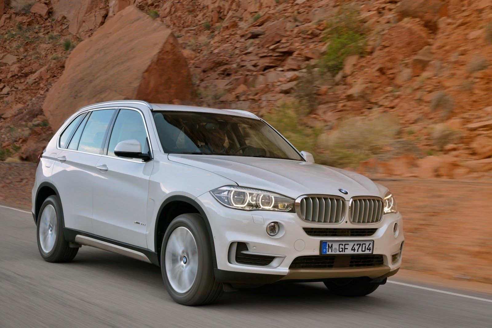2014-BMW-X5.jpg