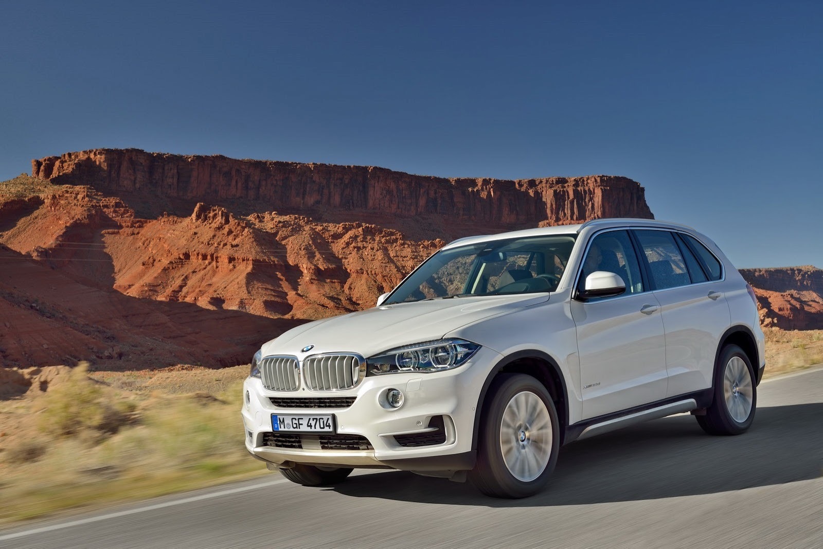 2014-BMW-X5-7.jpg