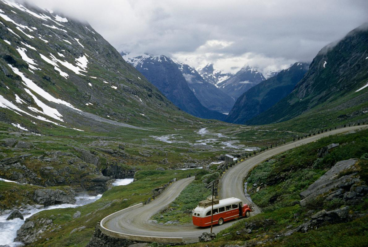 21-bus-scenery-norway.adapt.1190.1.jpg