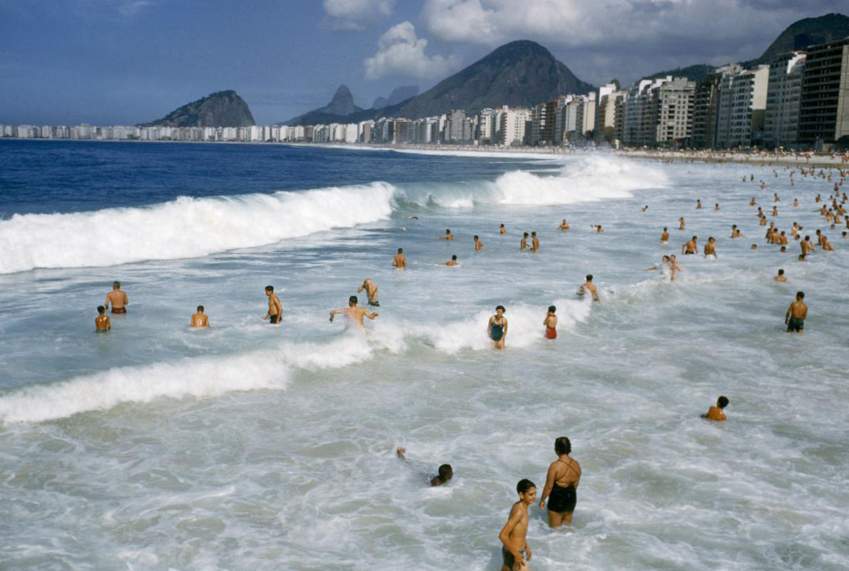 40-rio-de-janeiro-beach-.adapt.1190.1.jpg