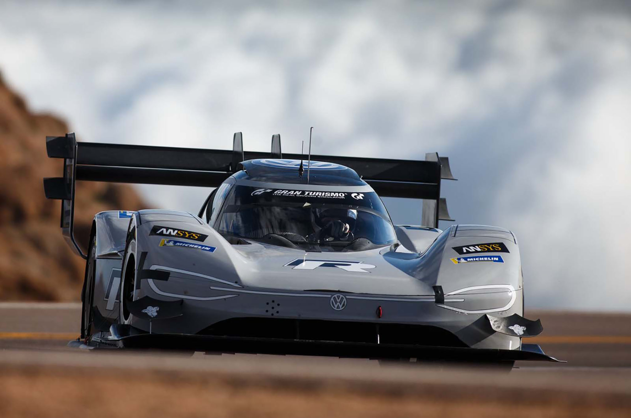 VW Pikes Peak 03.jpg