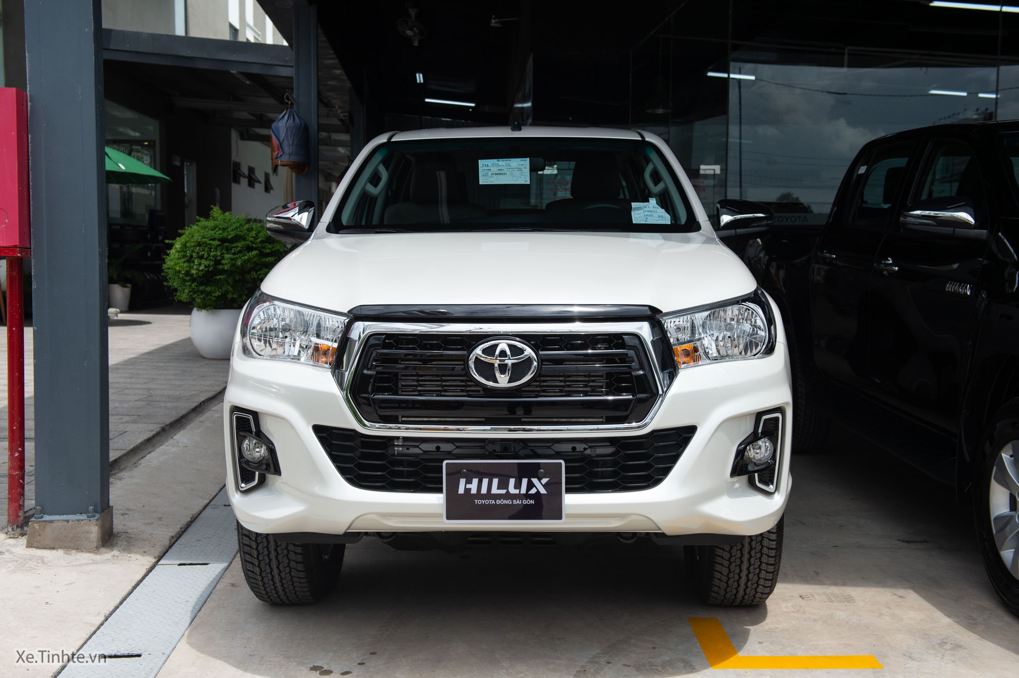 Toyota_Hilux 2018_Xe.tinhte.vn-3291.jpg