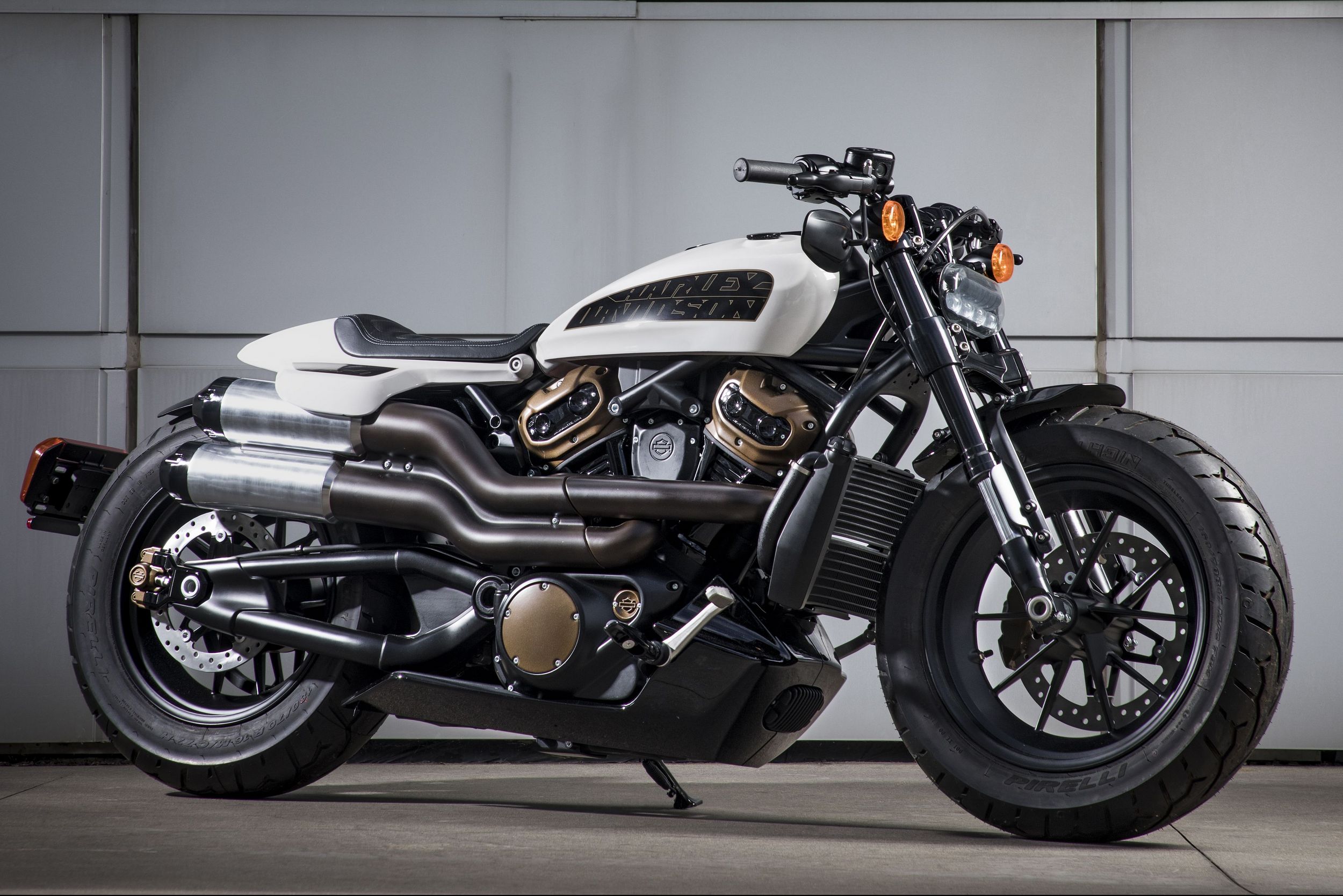 2018-Harley-Davidson-4-e1532963517774.jpg