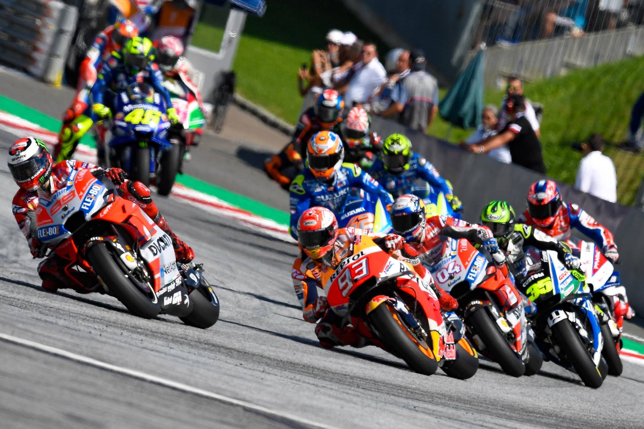 MotoGP_2018_Austrian_GP_Xe_Tinhte_007.jpg