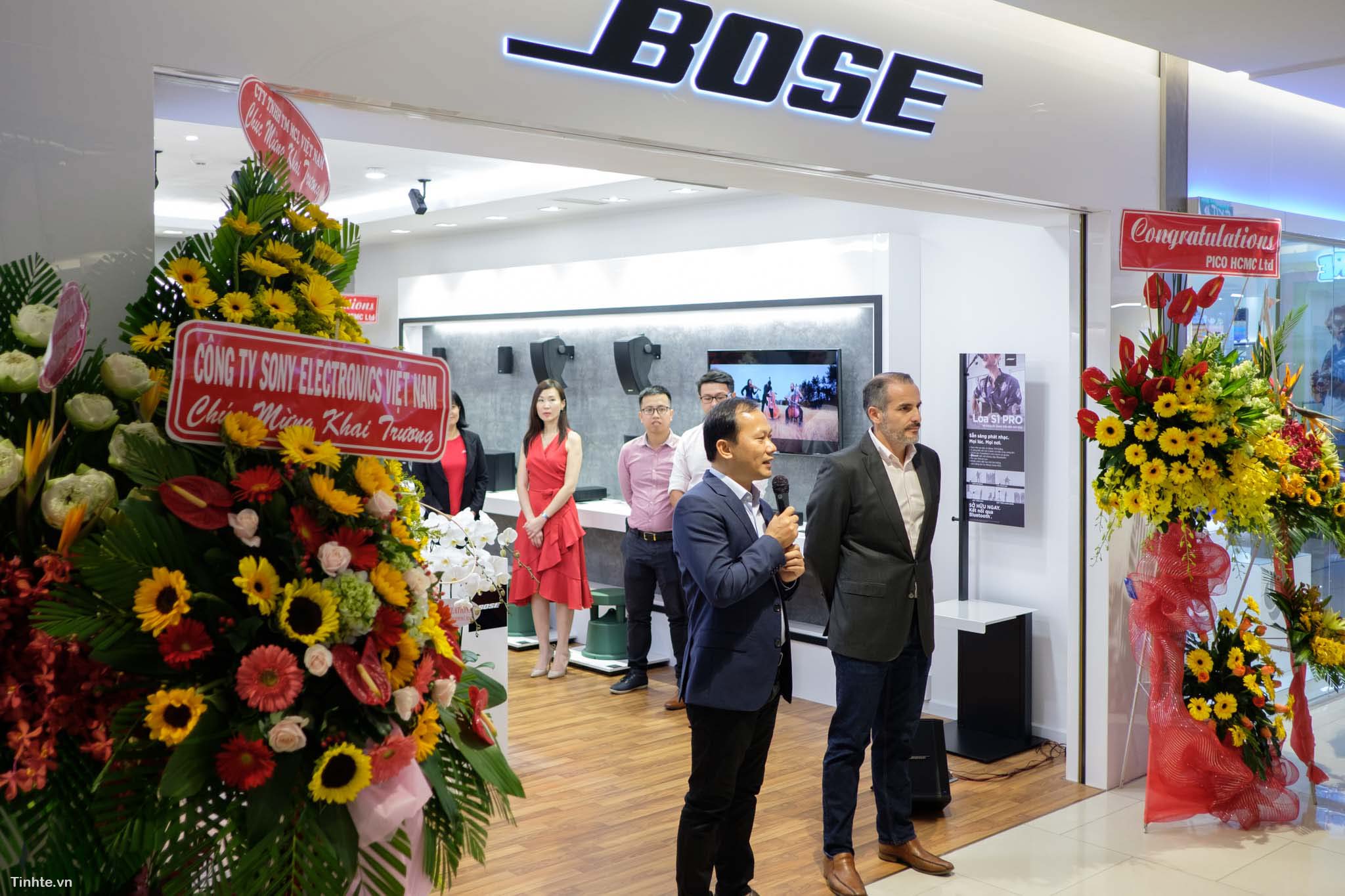 Bose_store_Mai-Nguyen_tinhte_3.jpg