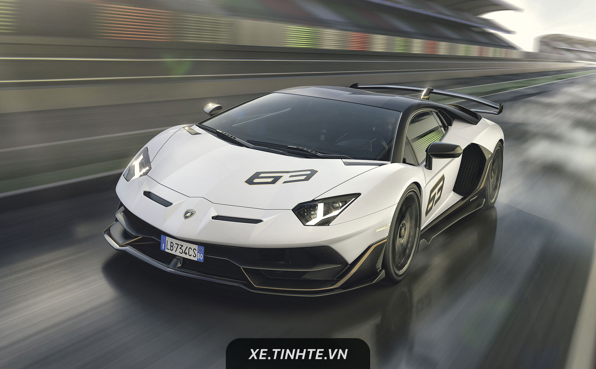 Lamborghini giới thiệu Aventador SVJ mạnh 770 mã lực, giá gần  USD,  sản xuất 900 chiếc