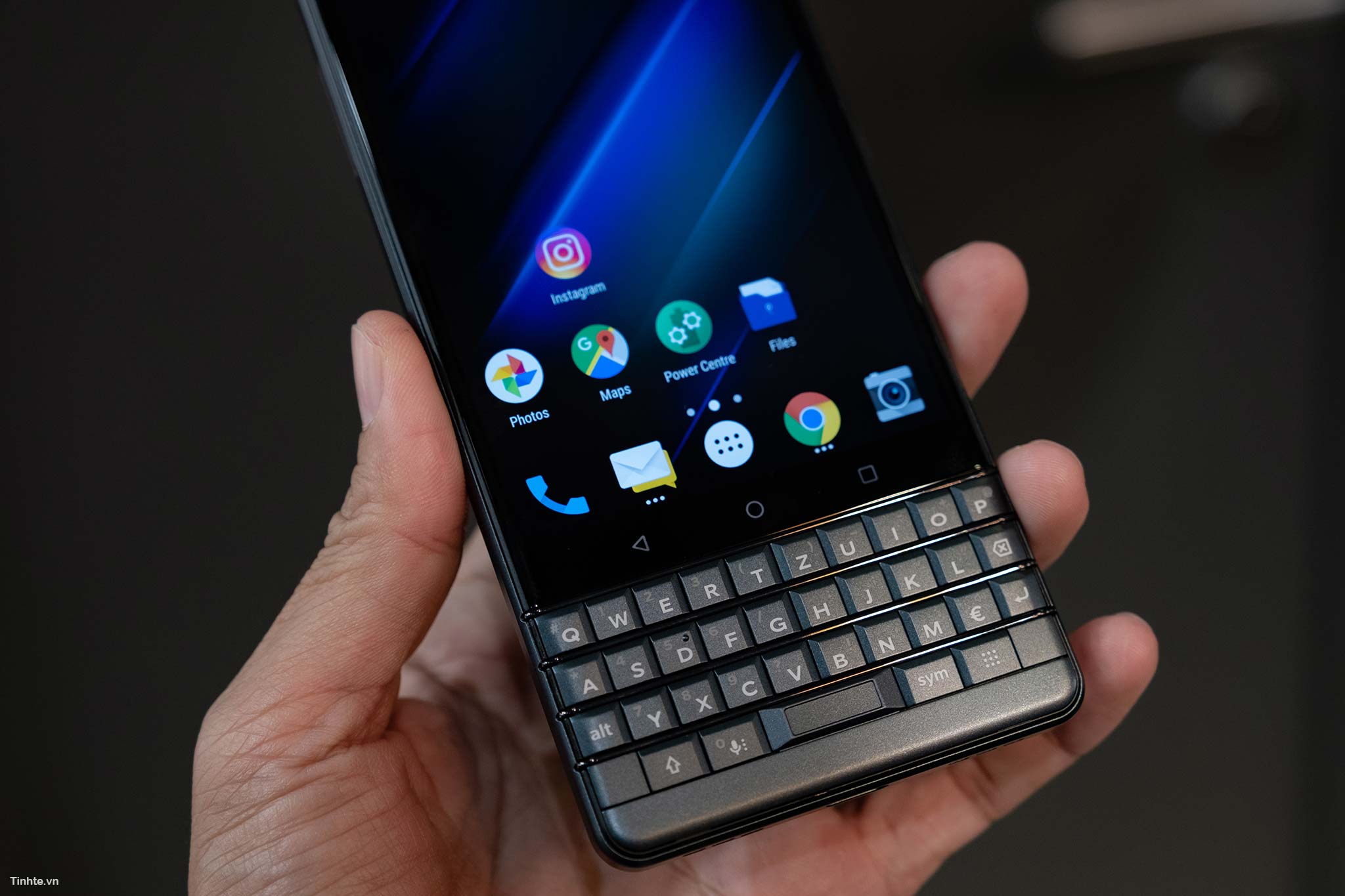 BlackBerry_Key2LTE-8.jpg