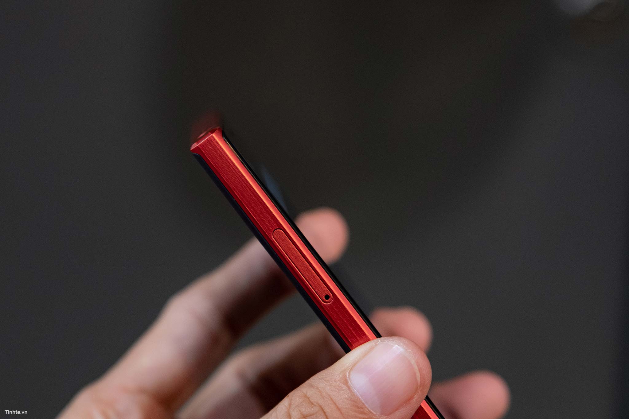 BlackBerry_Key2LTE-20.jpg