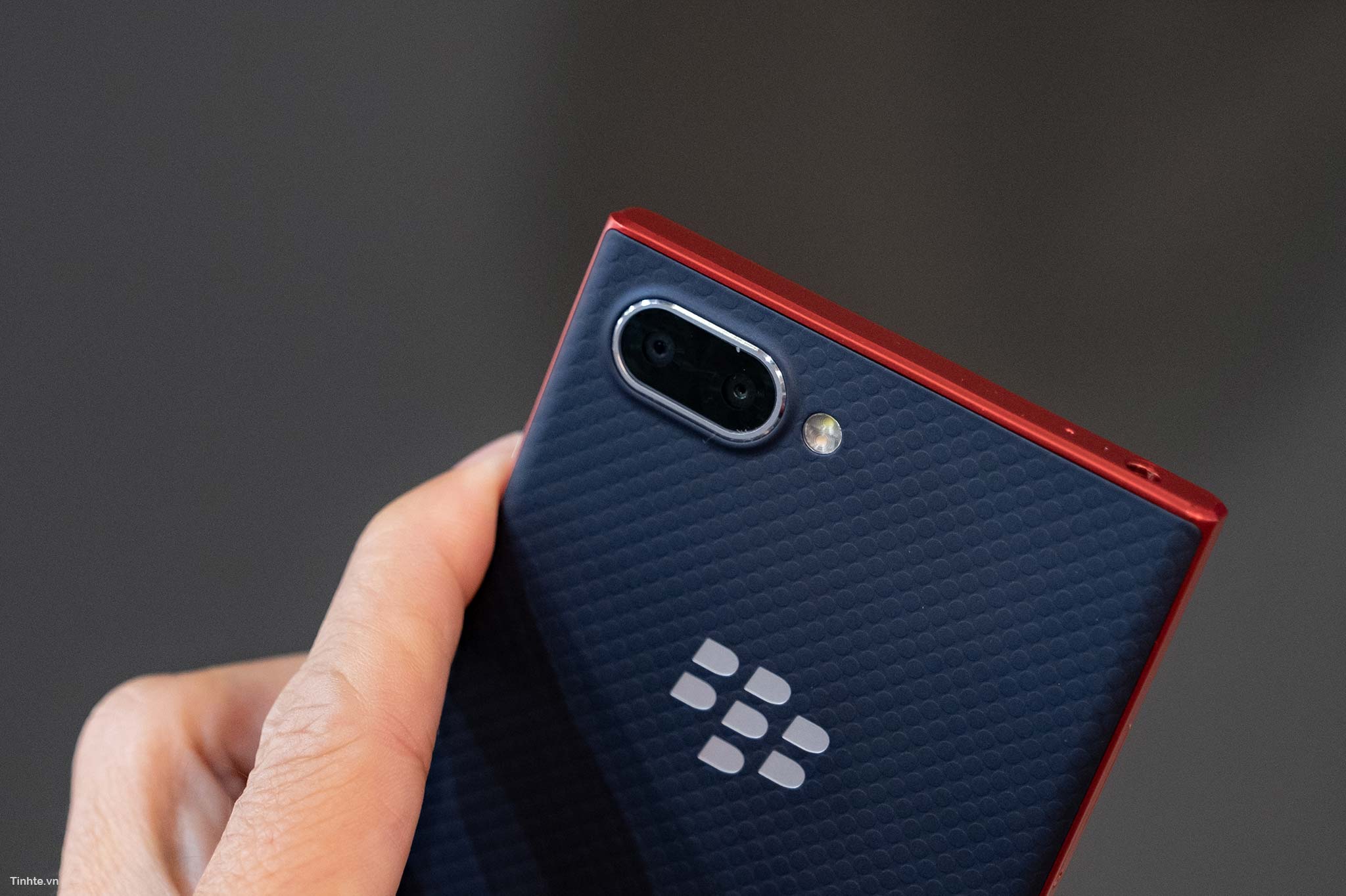 BlackBerry_Key2LTE-23.jpg