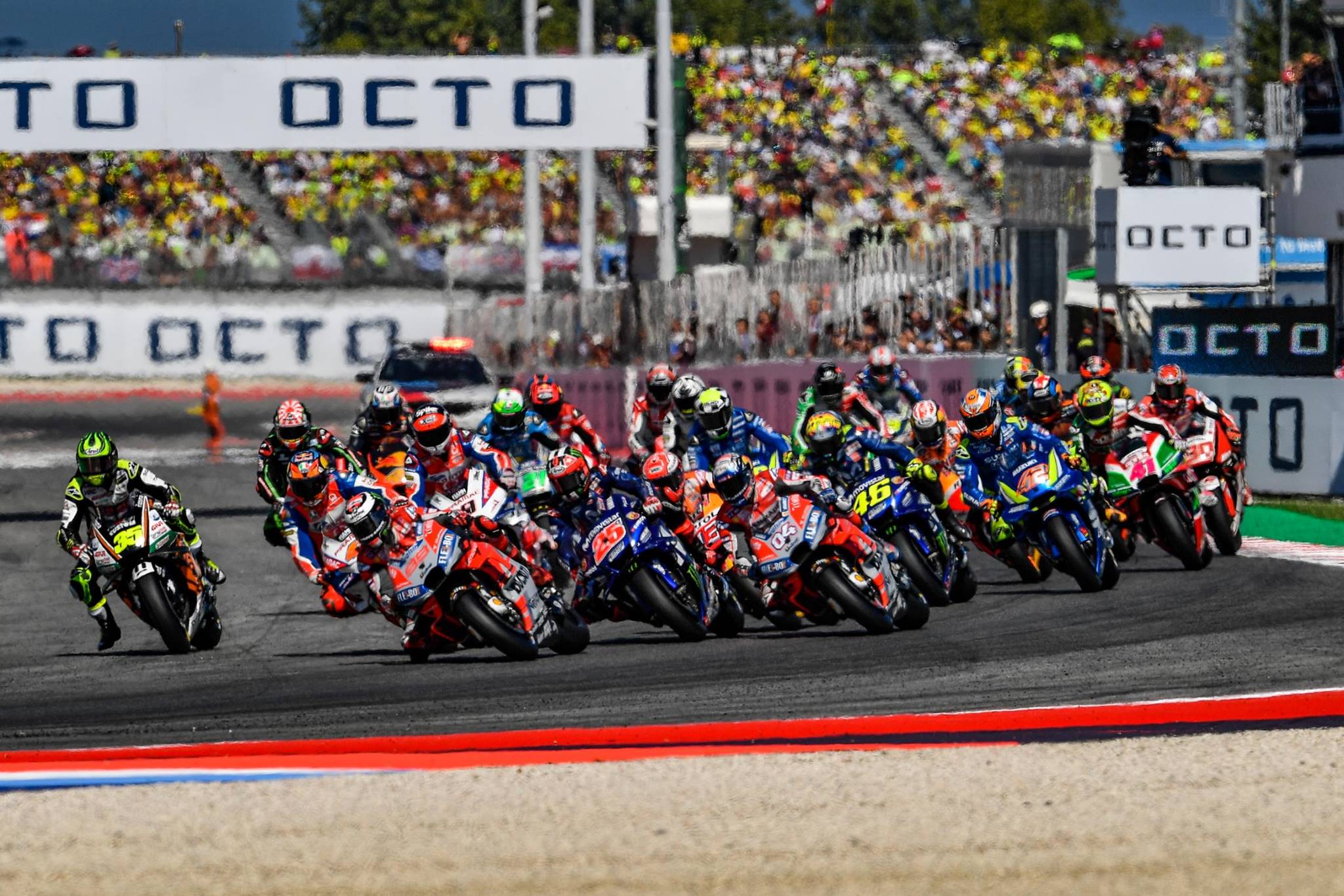 MotoGP-2018_Italian_Misano_2018_Xe_Tinhte_005.jpg