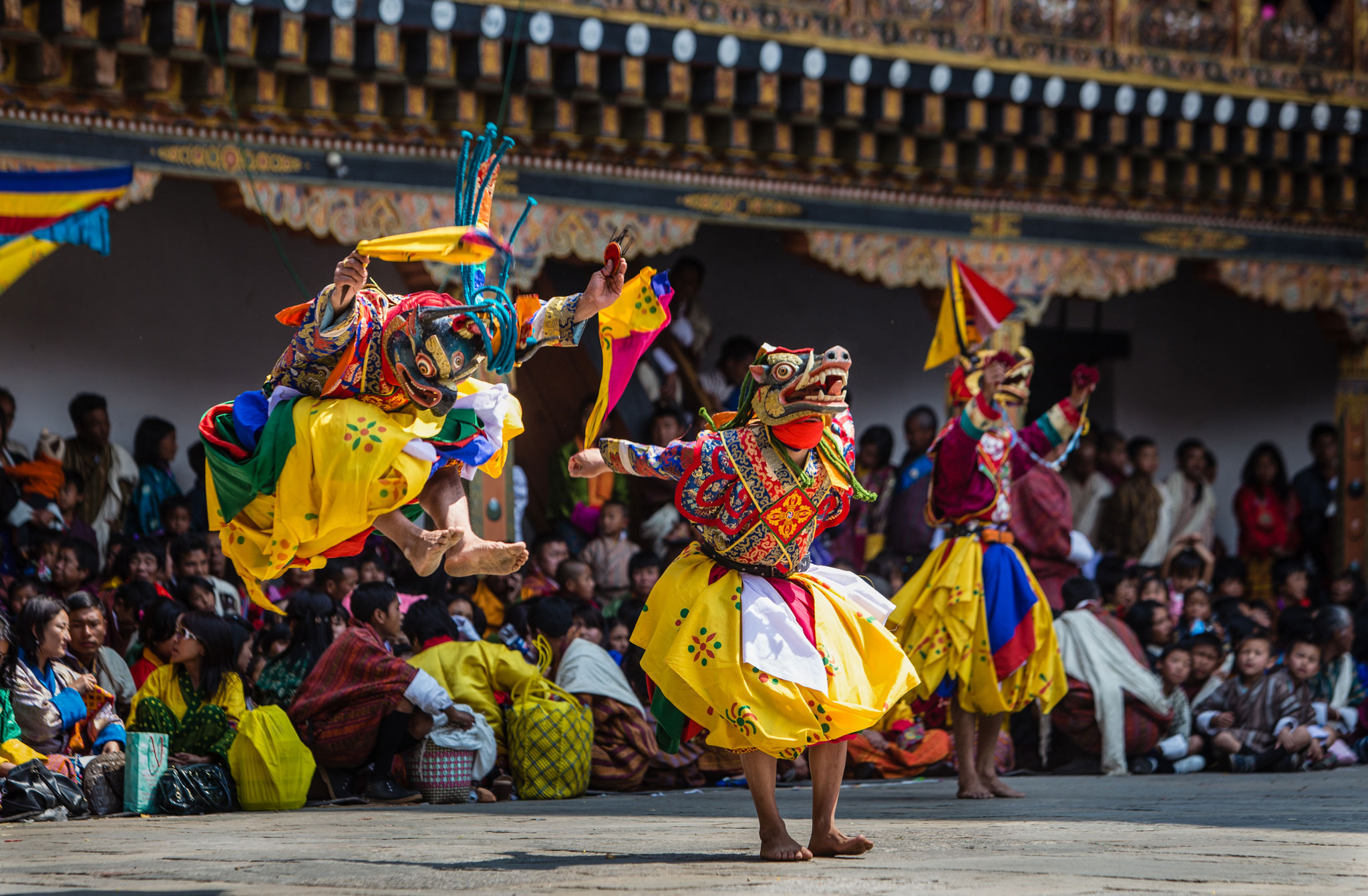 Vũ-điệu-mặt-nạ-(Punakha---Tây-Bắc-Bhutan).jpg