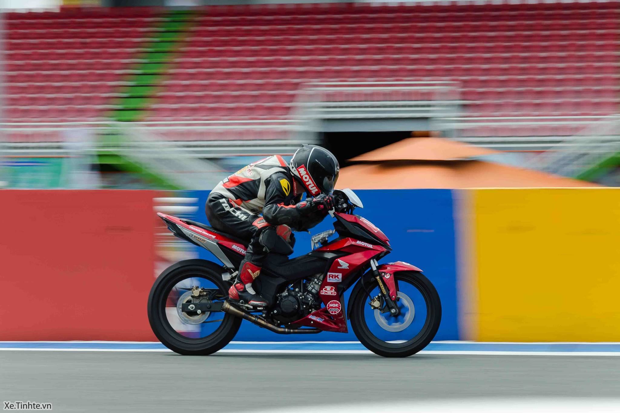 Vietnam_Motorcycle_Racing_2018_Xe_Tinhte_041.jpg