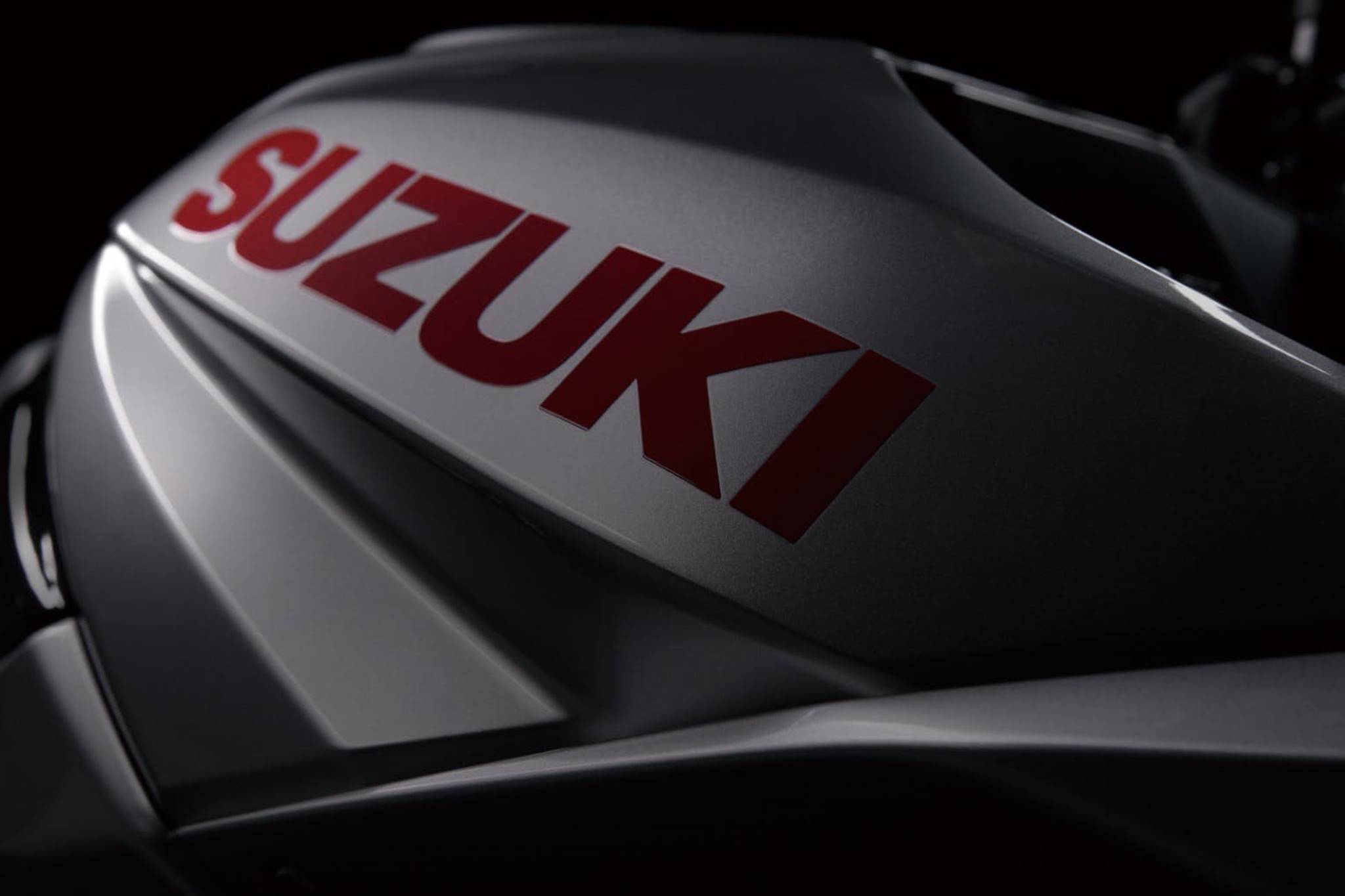 Suzuki_Katana_2019_Xe_Tinhte_016.jpg