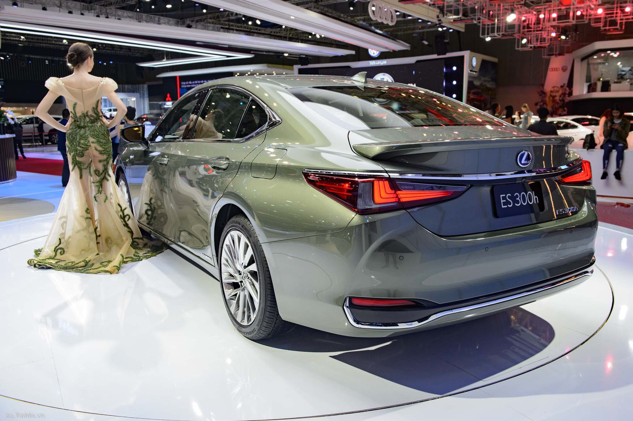 Lexus_ES_300h_2019_vms_tinhte_6.jpg