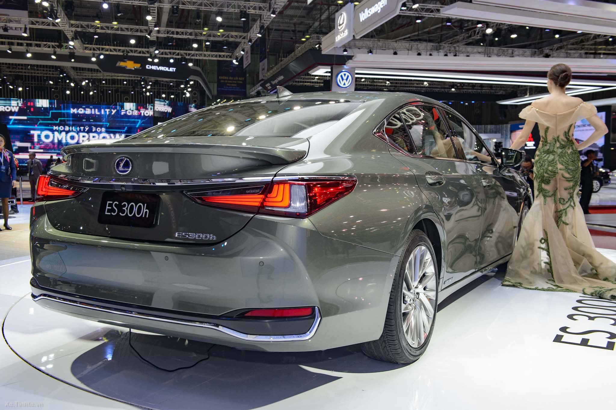 Lexus_ES_300h_2019_vms_tinhte_7.jpg