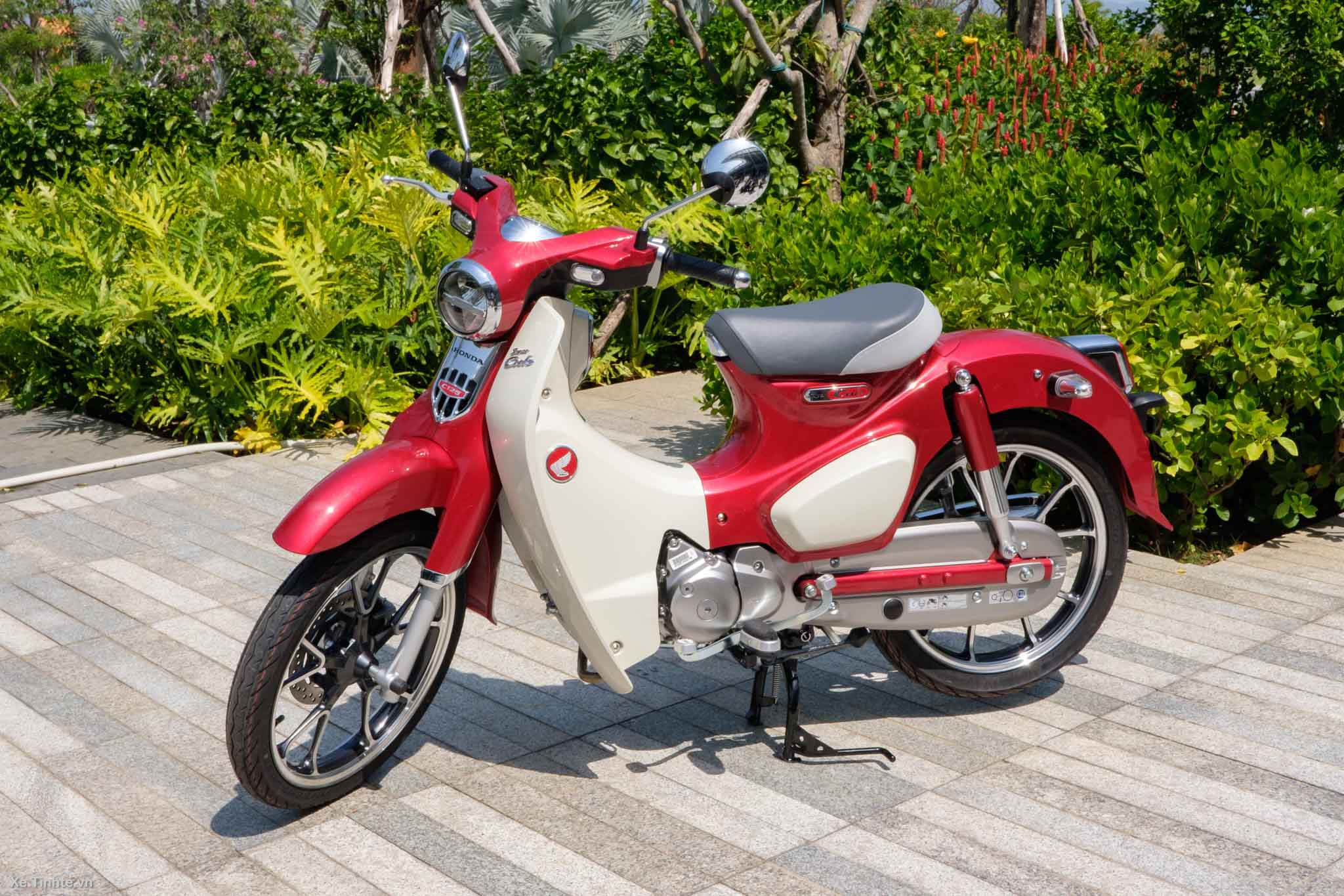 Honda_Super_CUB_C125_tinhte_23.jpg