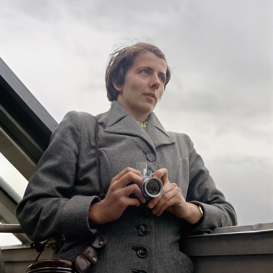 [Sách nhiếp ảnh] Vivian Maier: The Color Work - Một Vivian của màu sắc ...