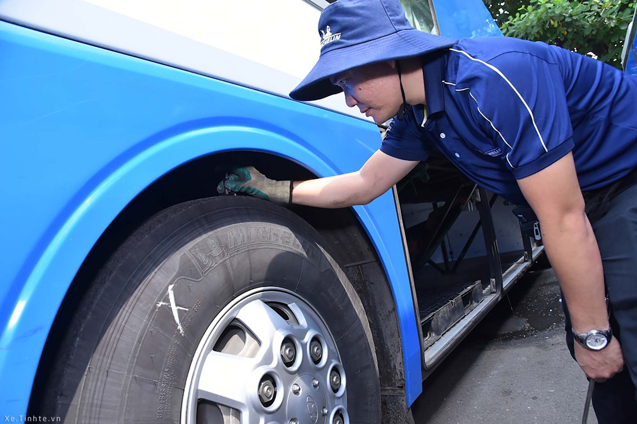 Michelin_Kham-va-tu-van-lop-xe.jpg