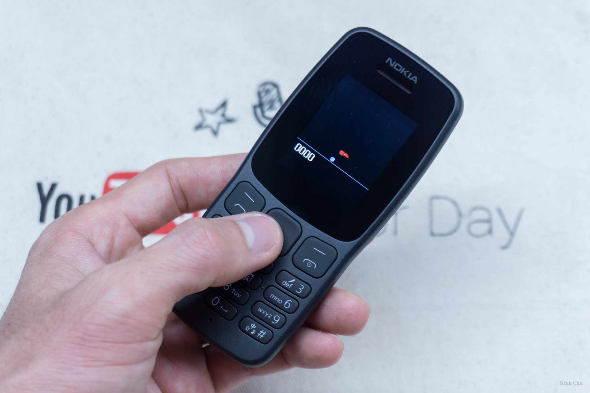 Nokia 106 2018-3.jpg
