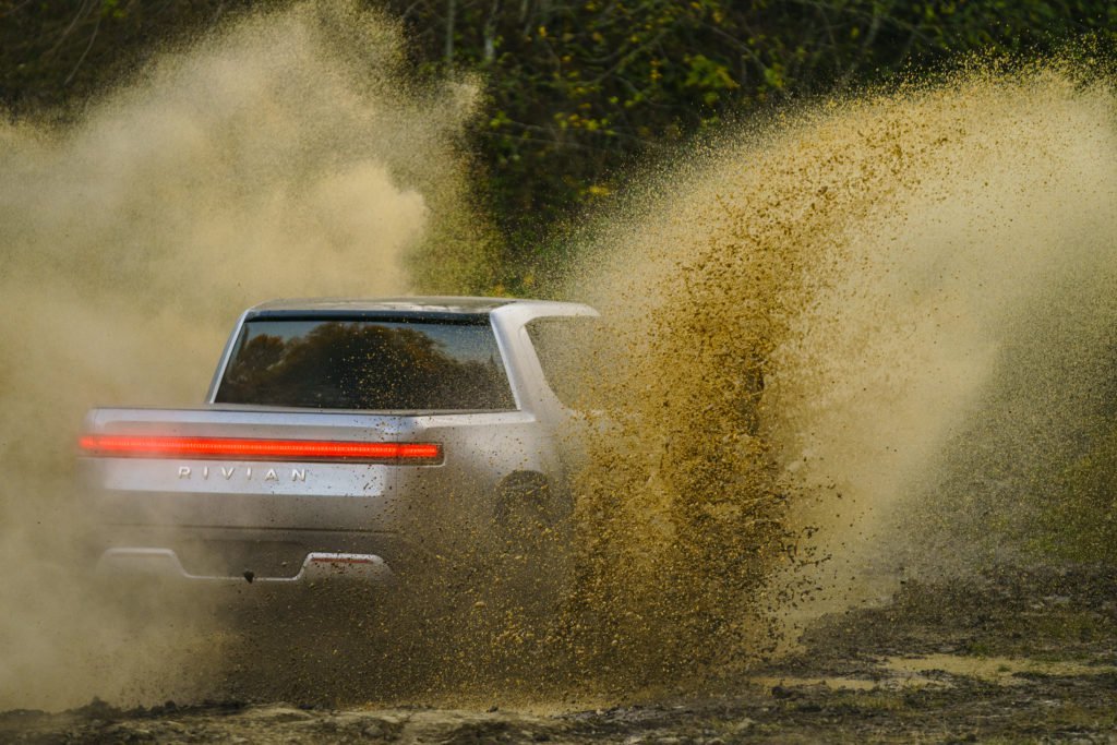 821ac453-rivian-unveils-r1t-electric-truck-7.jpg