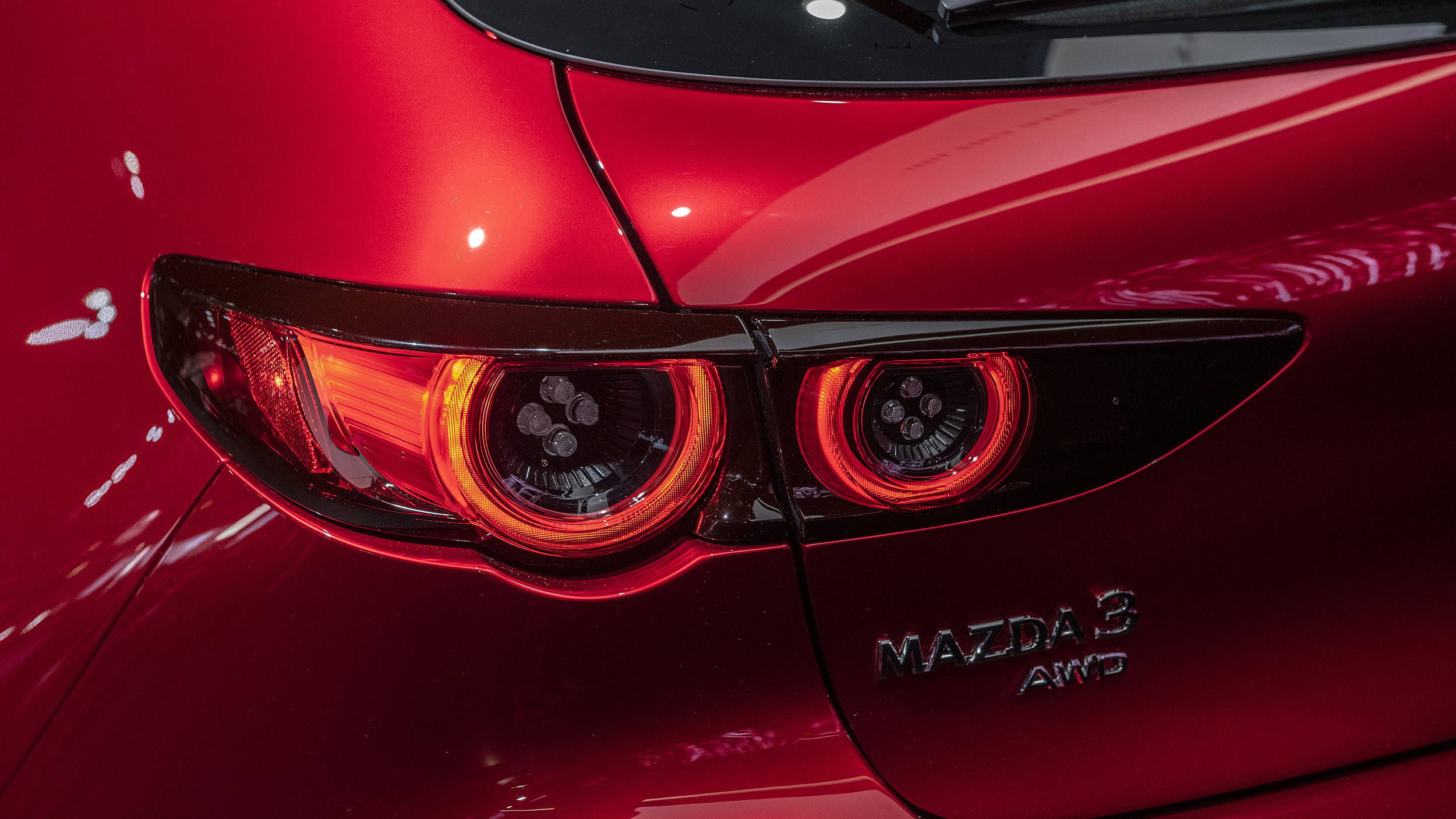 2019-mazda3-10.jpg