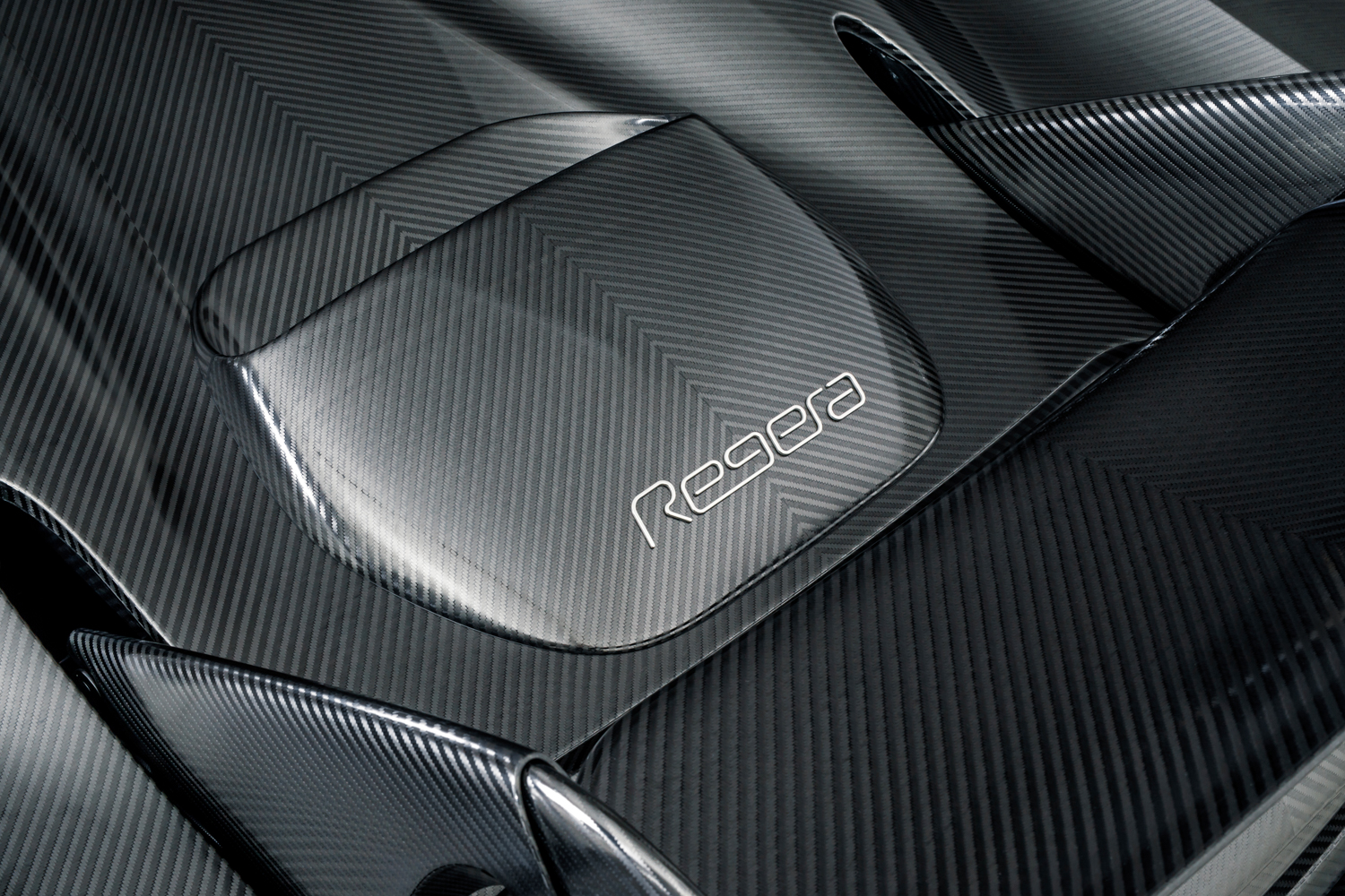Koenigsegg_tinhte_3.jpg